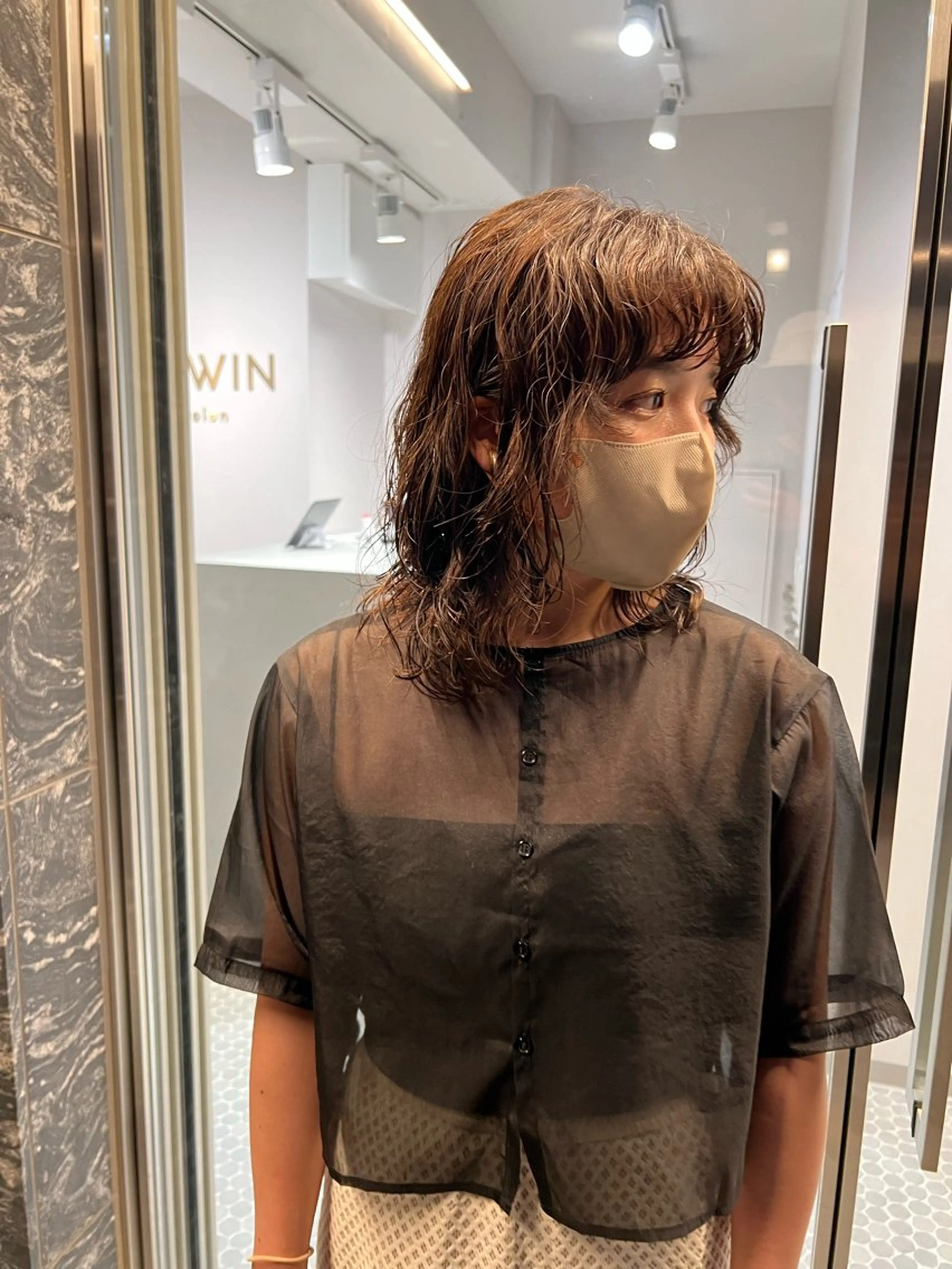 ミディアム カラー パーマ ミディアムパーマ カット ヘアカラー パーマ トリートメント 樋野 亮のヘアスタイル