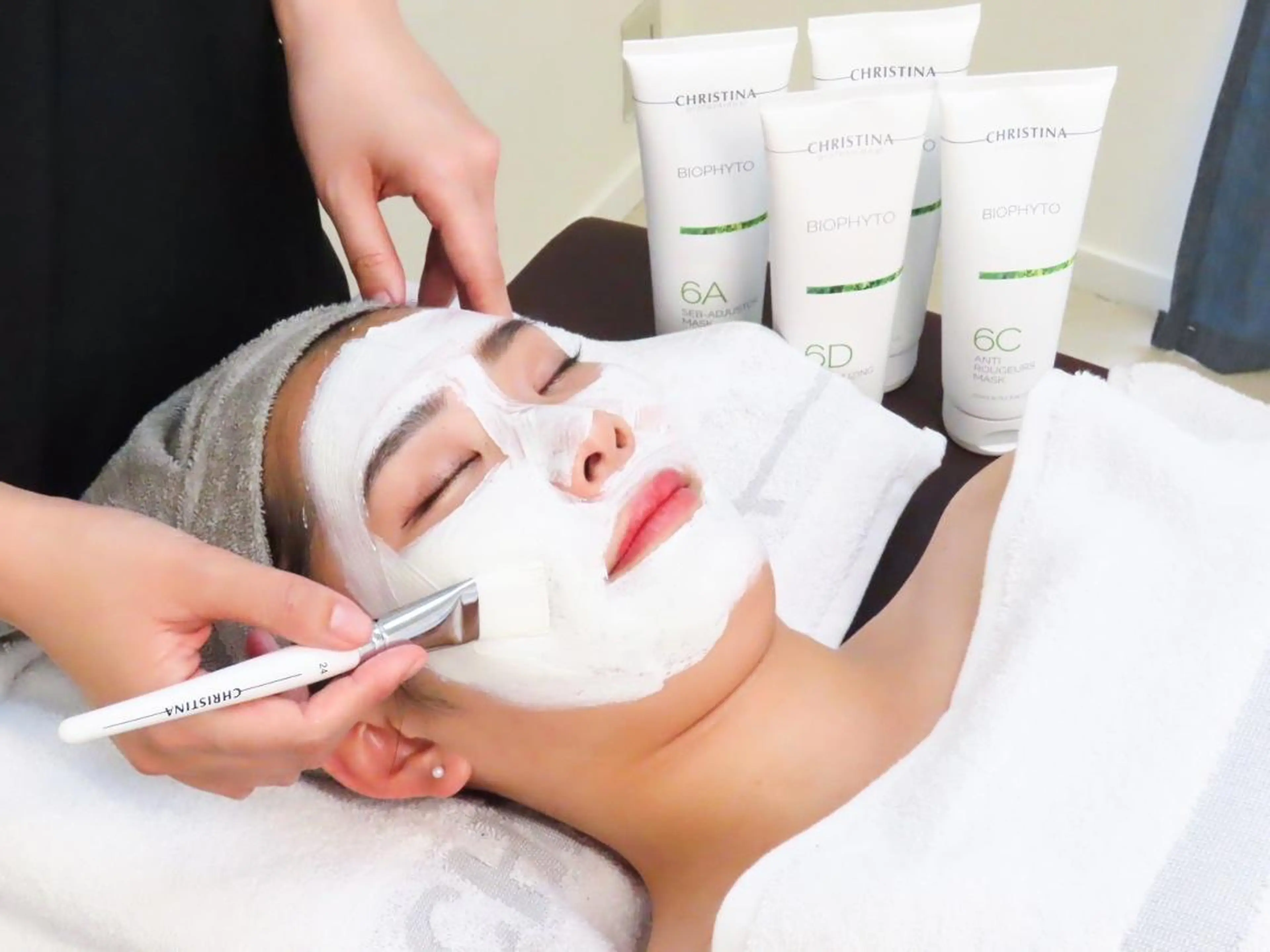 LTIENA 新宿店🌿の眉毛・アイブロウイメージ