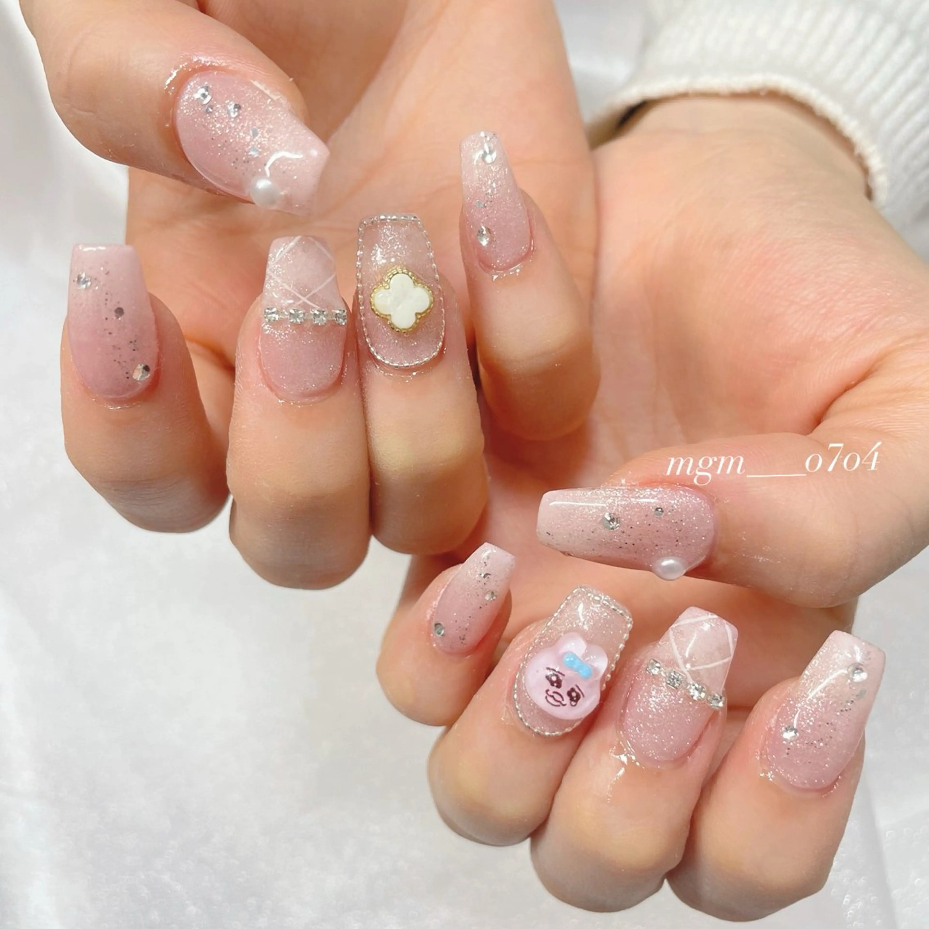 ネイル ハンドネイル ハンドケア MoON...❤︎ MeGuのネイルデザイン