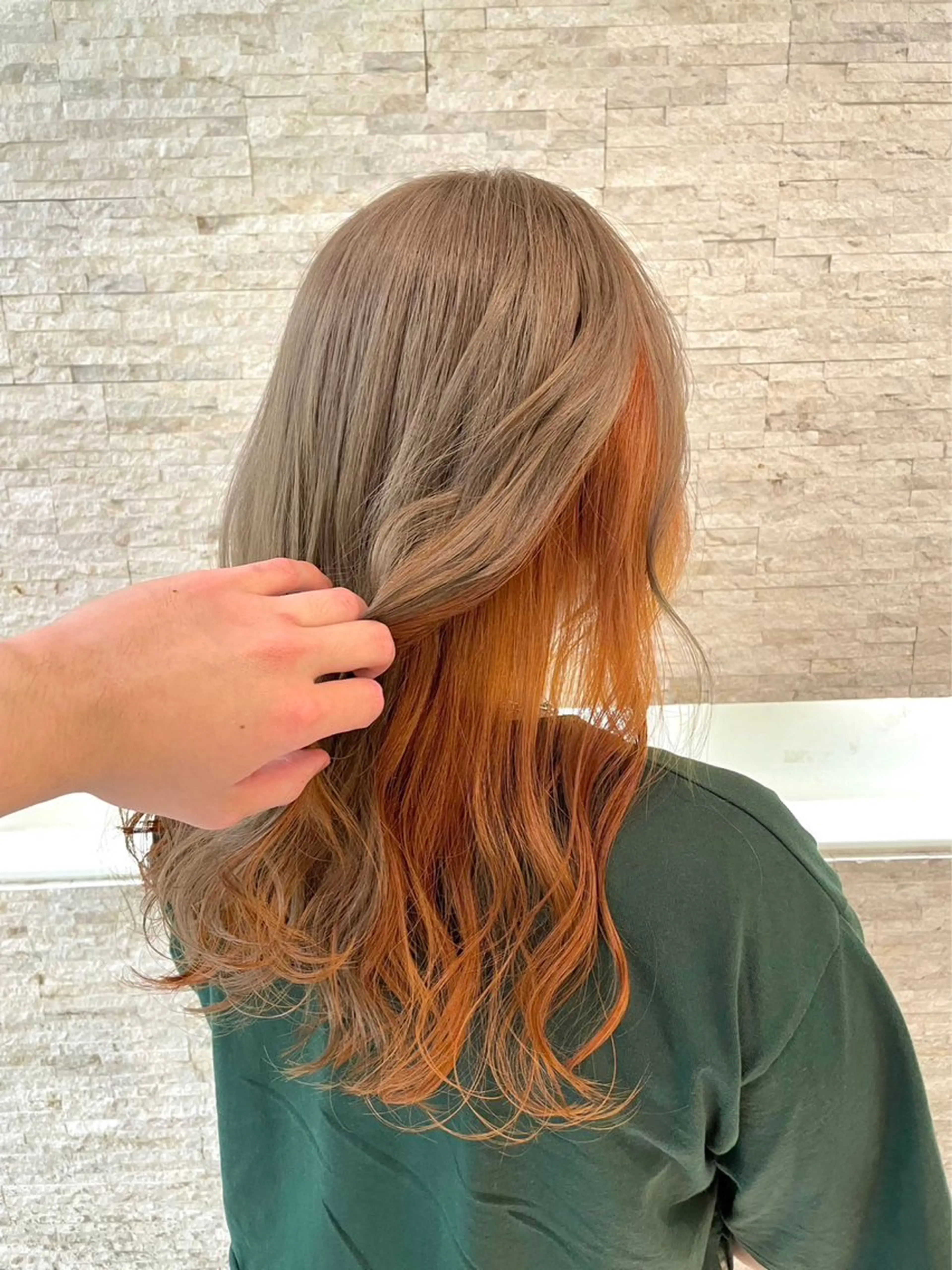 カラー ☘️上村 ☘️髪質 改善/透明感カラーのヘアスタイル