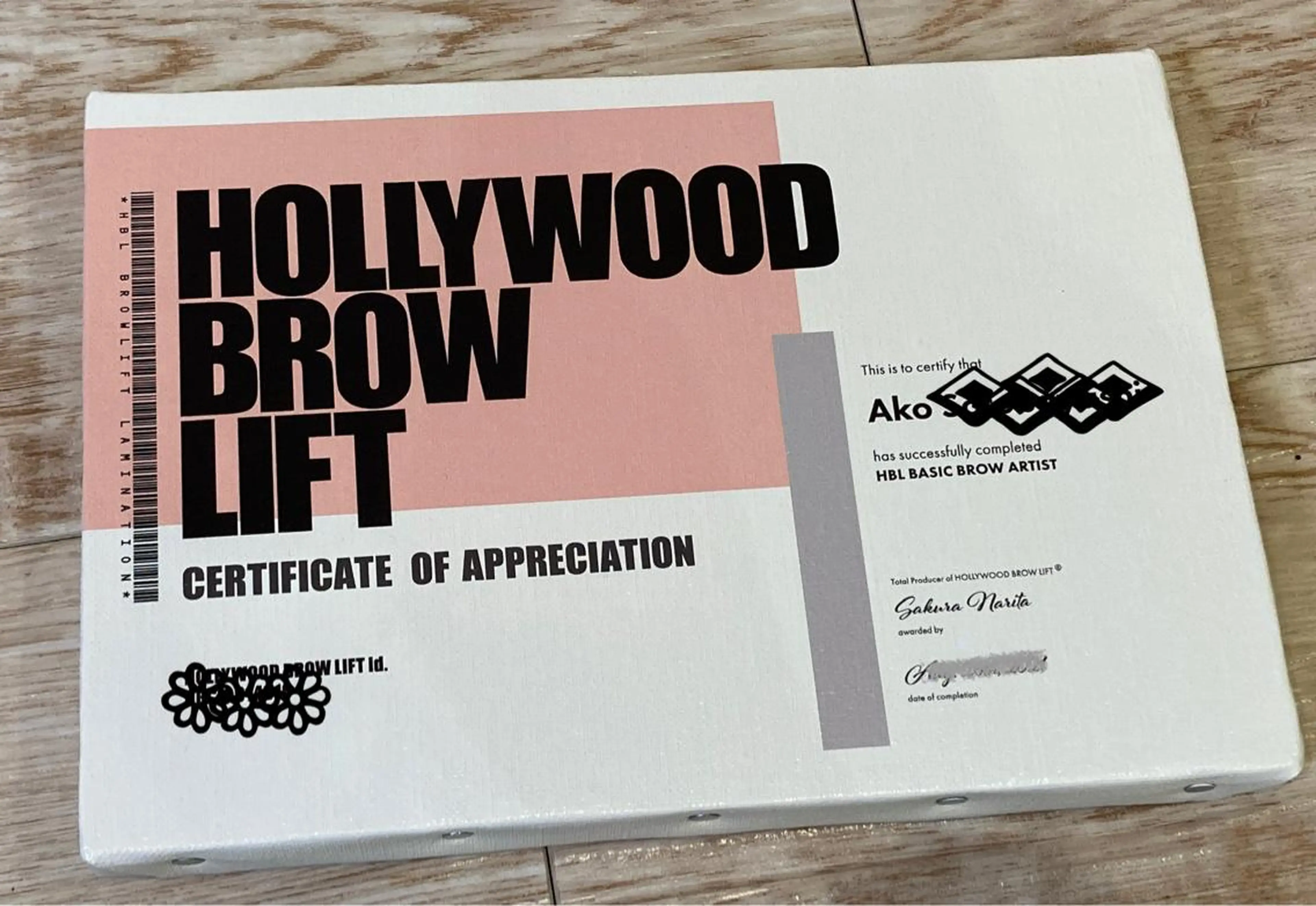 PUTTO omotesandoのマツエク・マツパデザイン