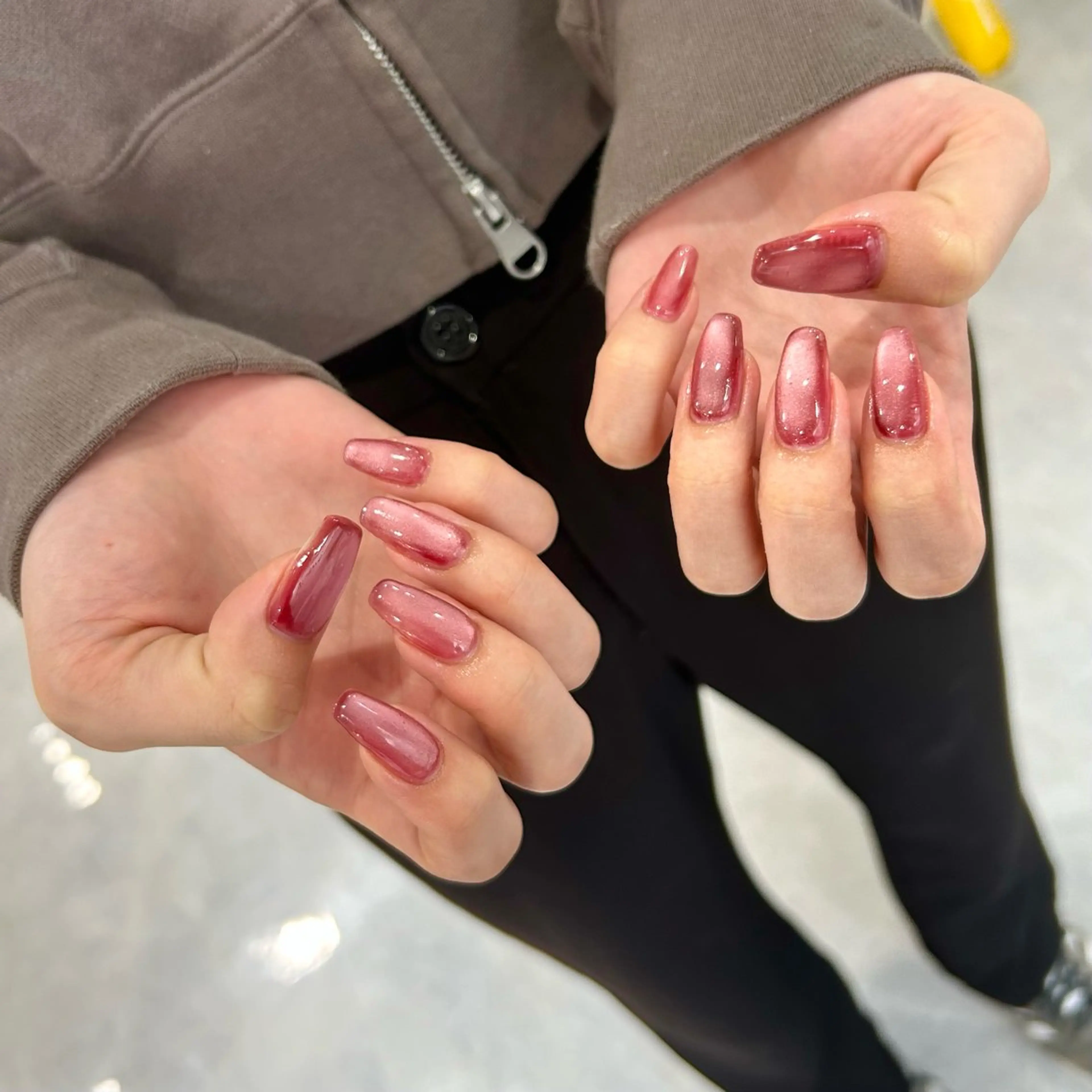 ネイル 赤色 ハンドネイル RYO /Amourのネイルデザイン