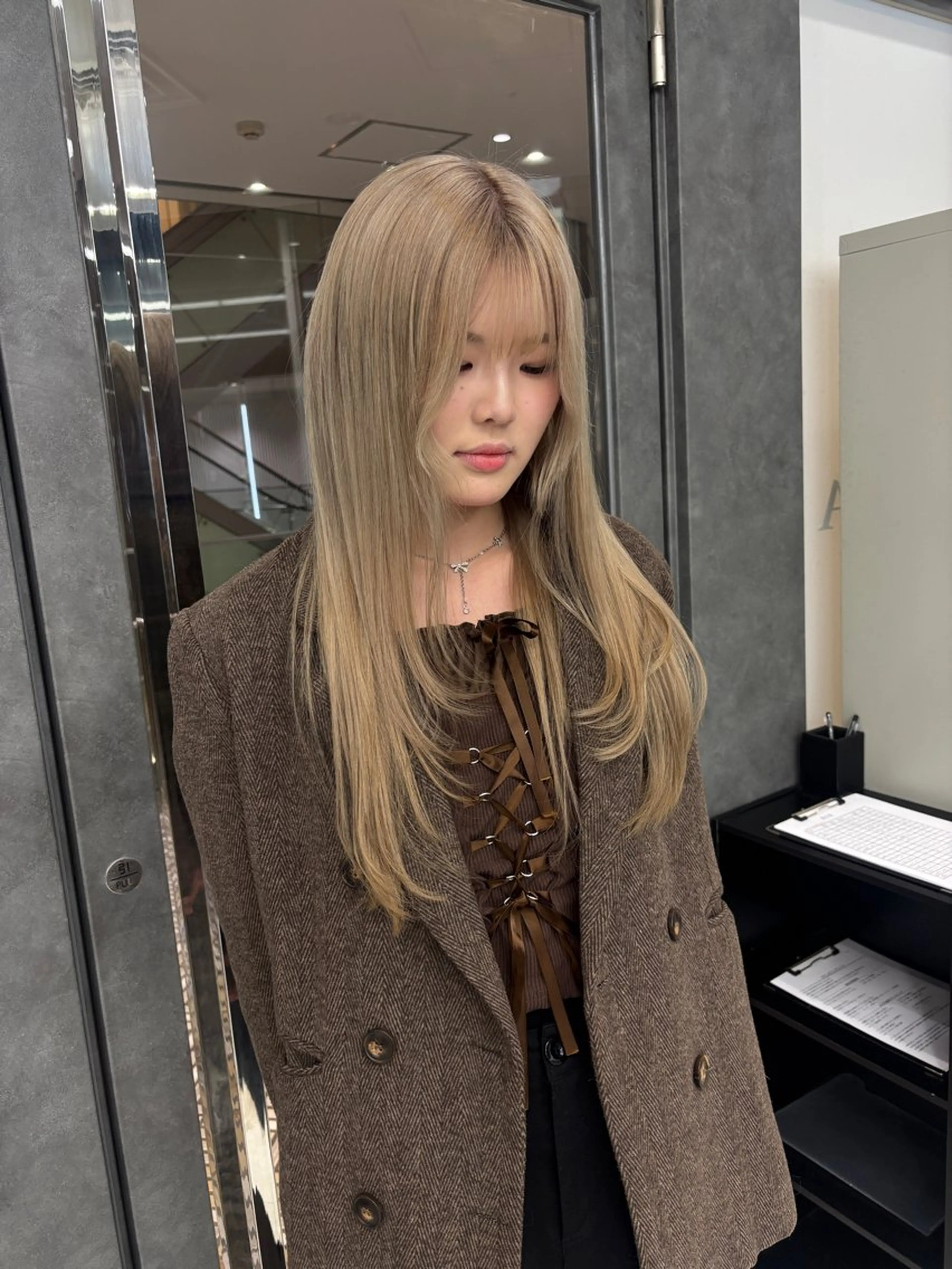 ロング カラー ヘアアレンジ ヘアカラー トリートメント ヘアセット ハッシュカット/ ミルクティー/ みうのヘアスタイル