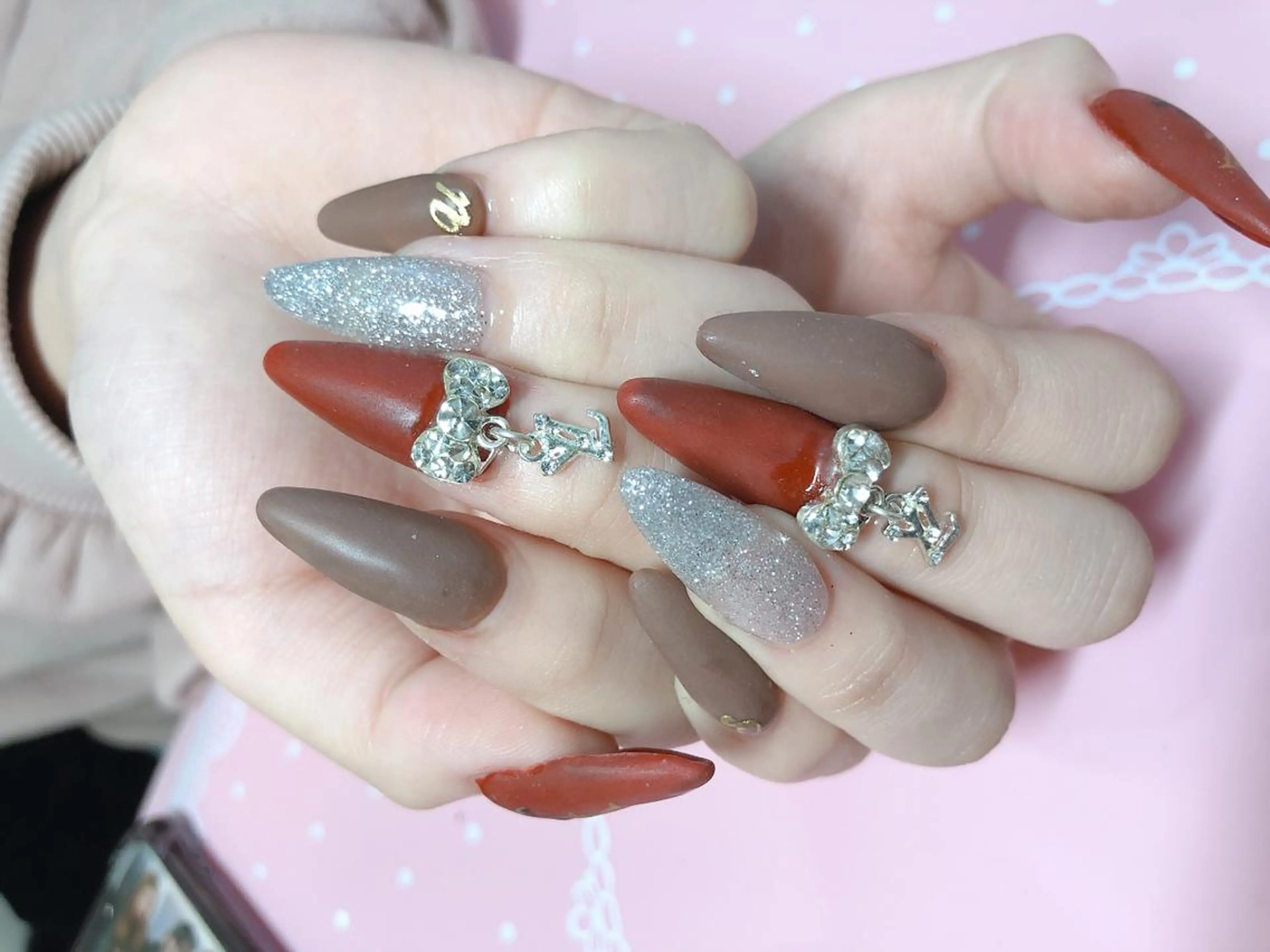 ミディアム ネイル マットネイル ハンドネイル 《LB》ラブリエ Nail&eyeのマツエク・マツパデザイン