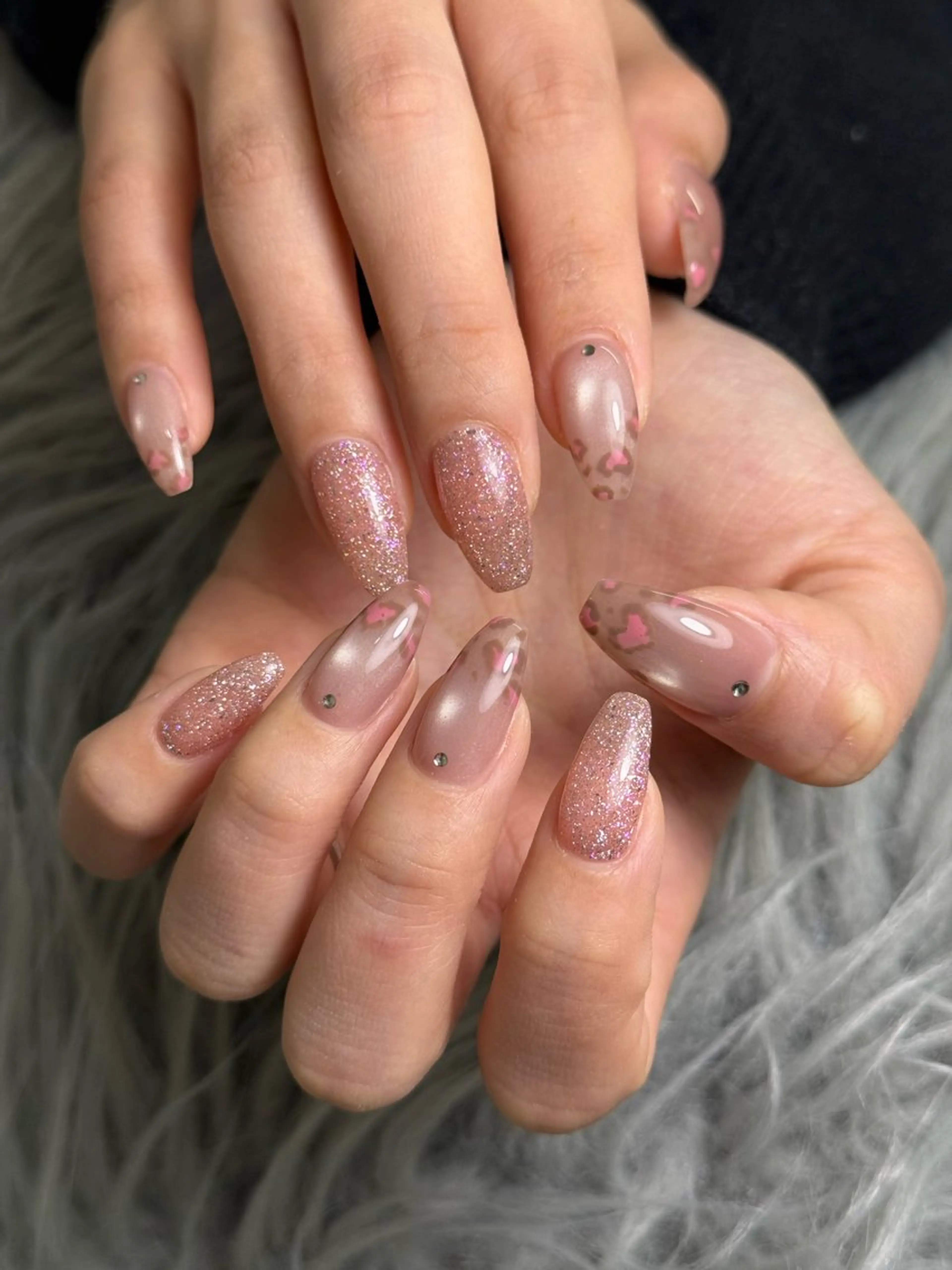 ネイル アニマル柄 ブラウン ハート マグネットネイル ハンドネイル nail salon h🎀小夏のネイルデザイン