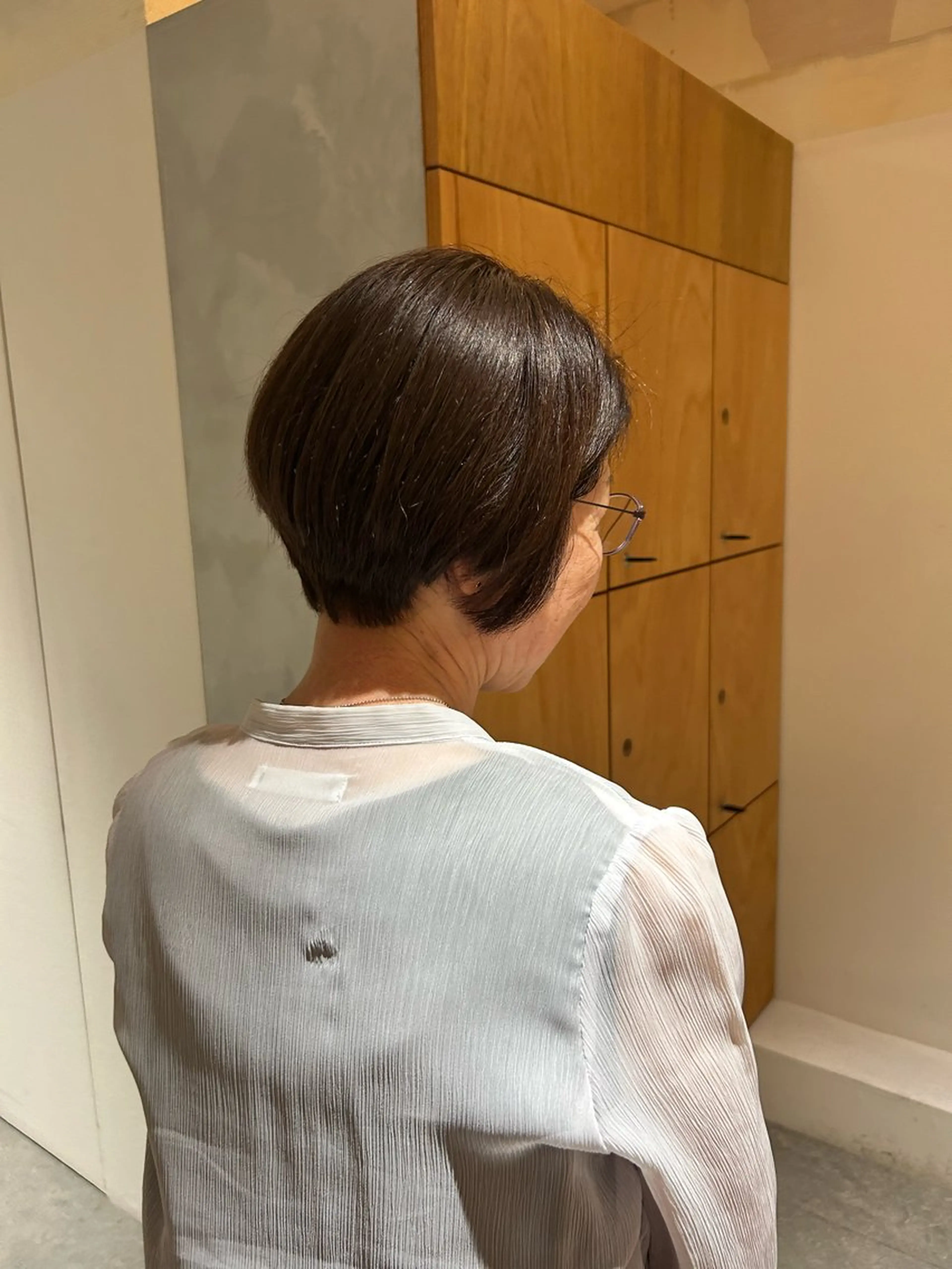 カラー 林 妃和のヘアスタイル