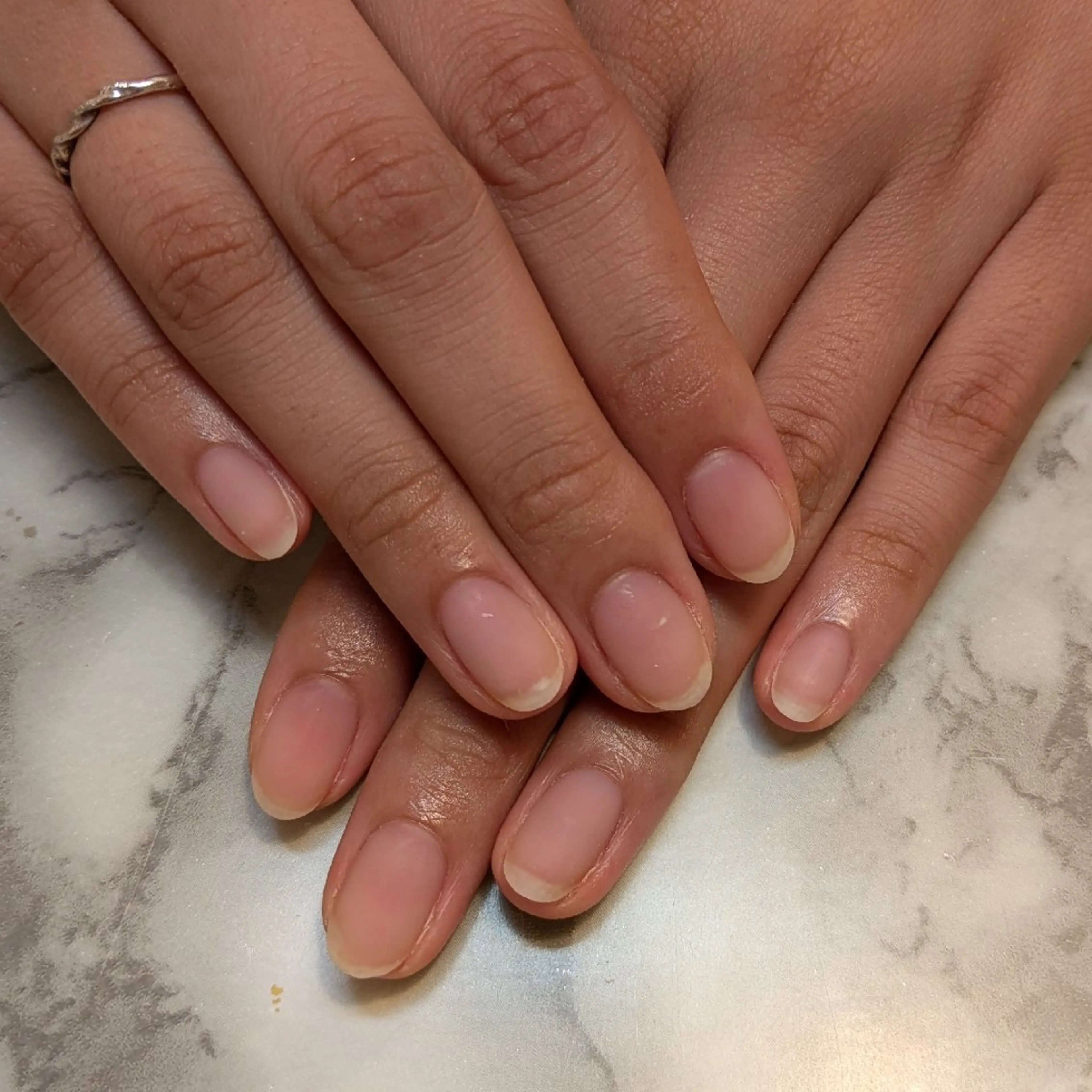 ネイル ジェヌインネイル 河内のネイルデザイン