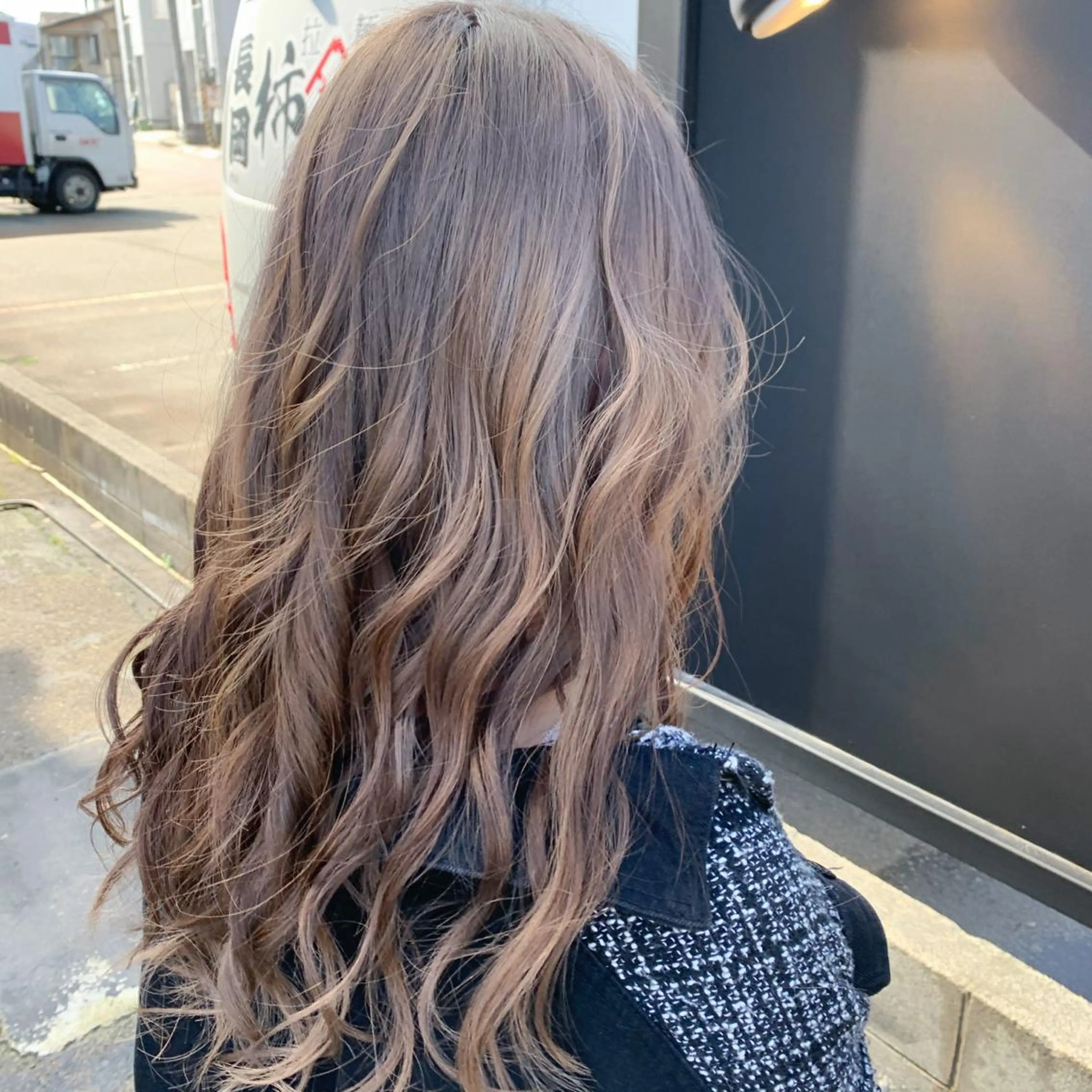 ロング 🥇近藤 恭輔🥇 Recharme新保のヘアスタイル