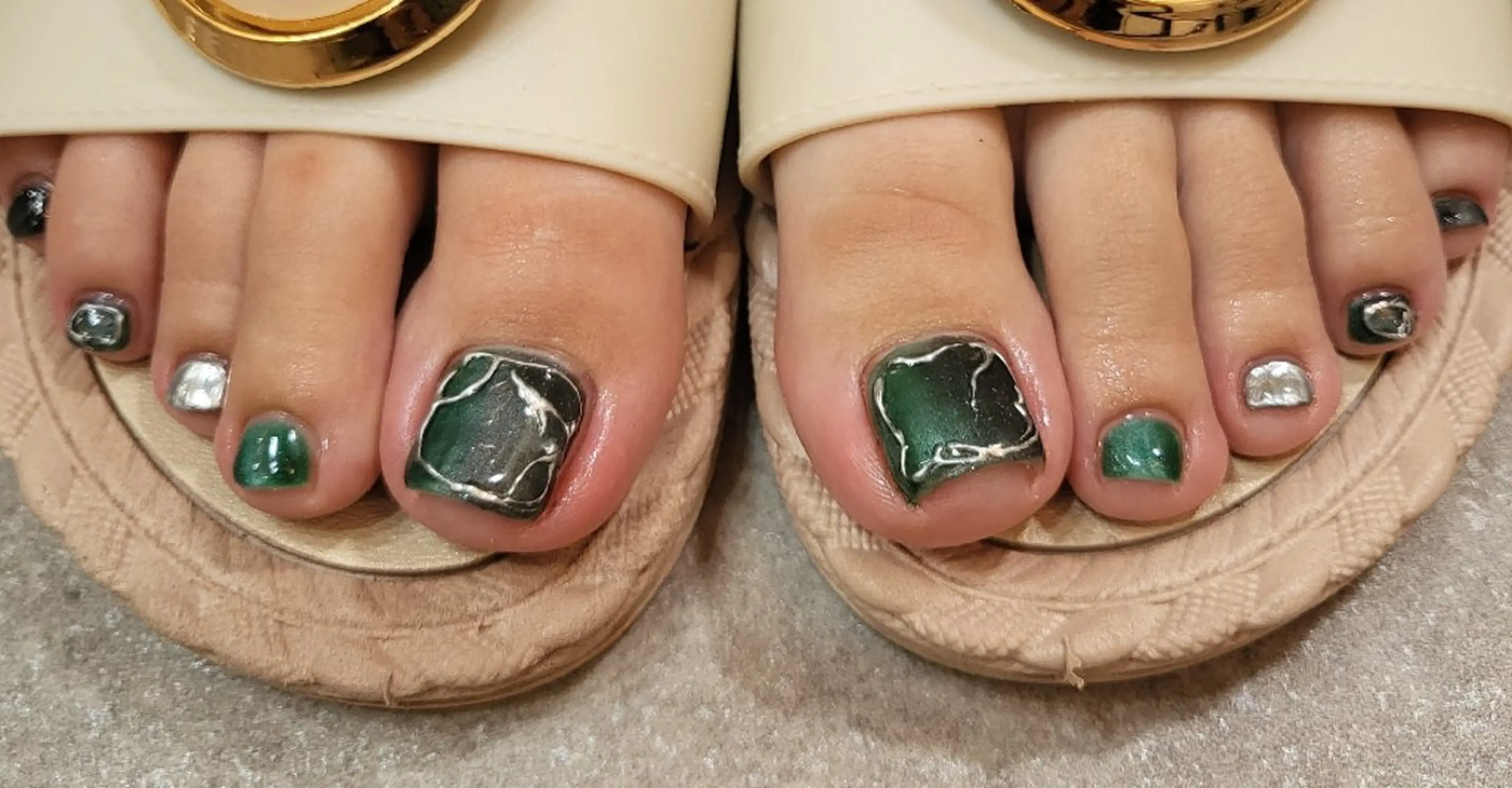 ネイル 林 延信(韓国)のネイルデザイン