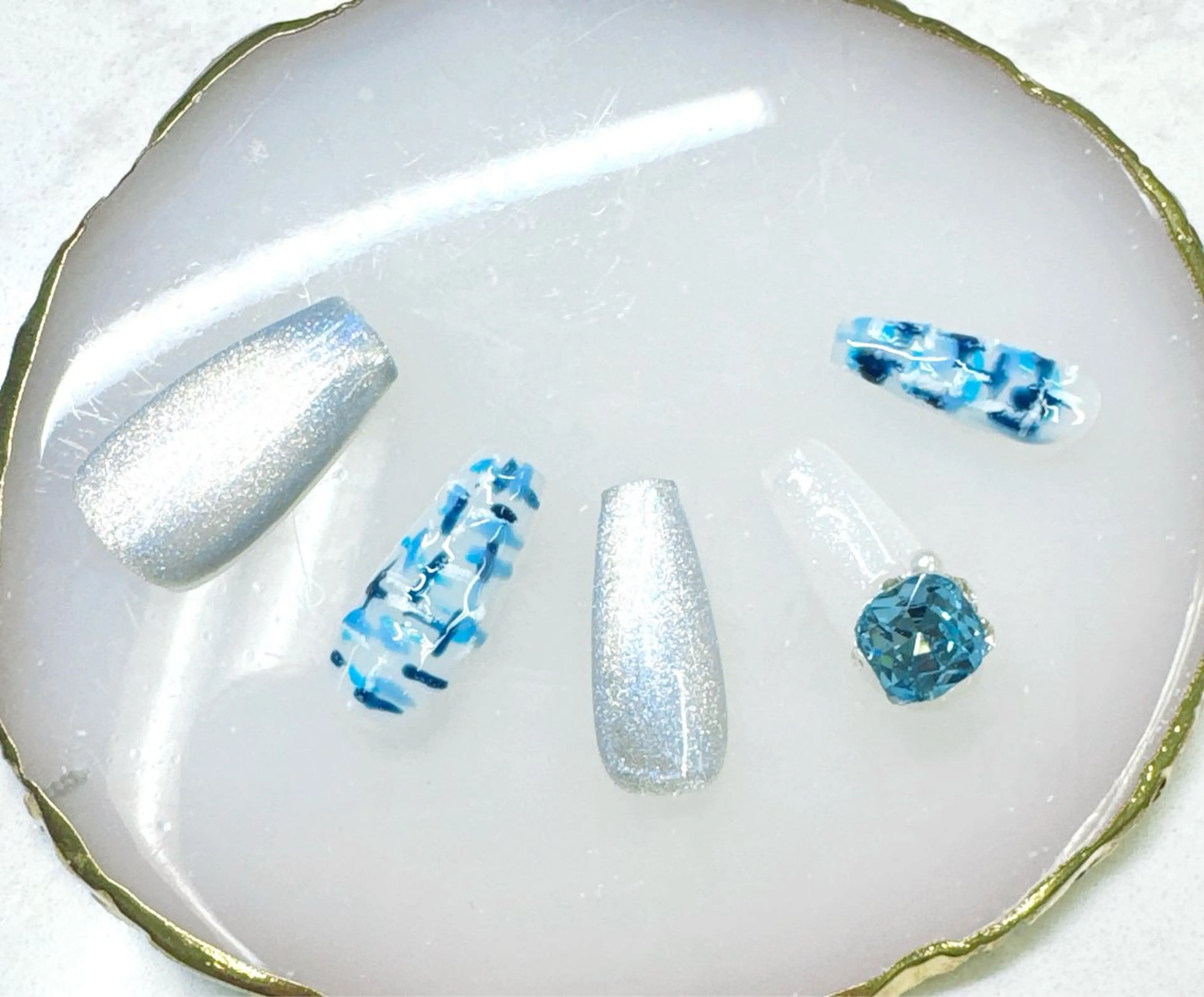 ネイル アートネイル べっ甲ネイル ボルドー フットネイル フレンチネイル ハンドネイル Queeens nailのネイルデザイン