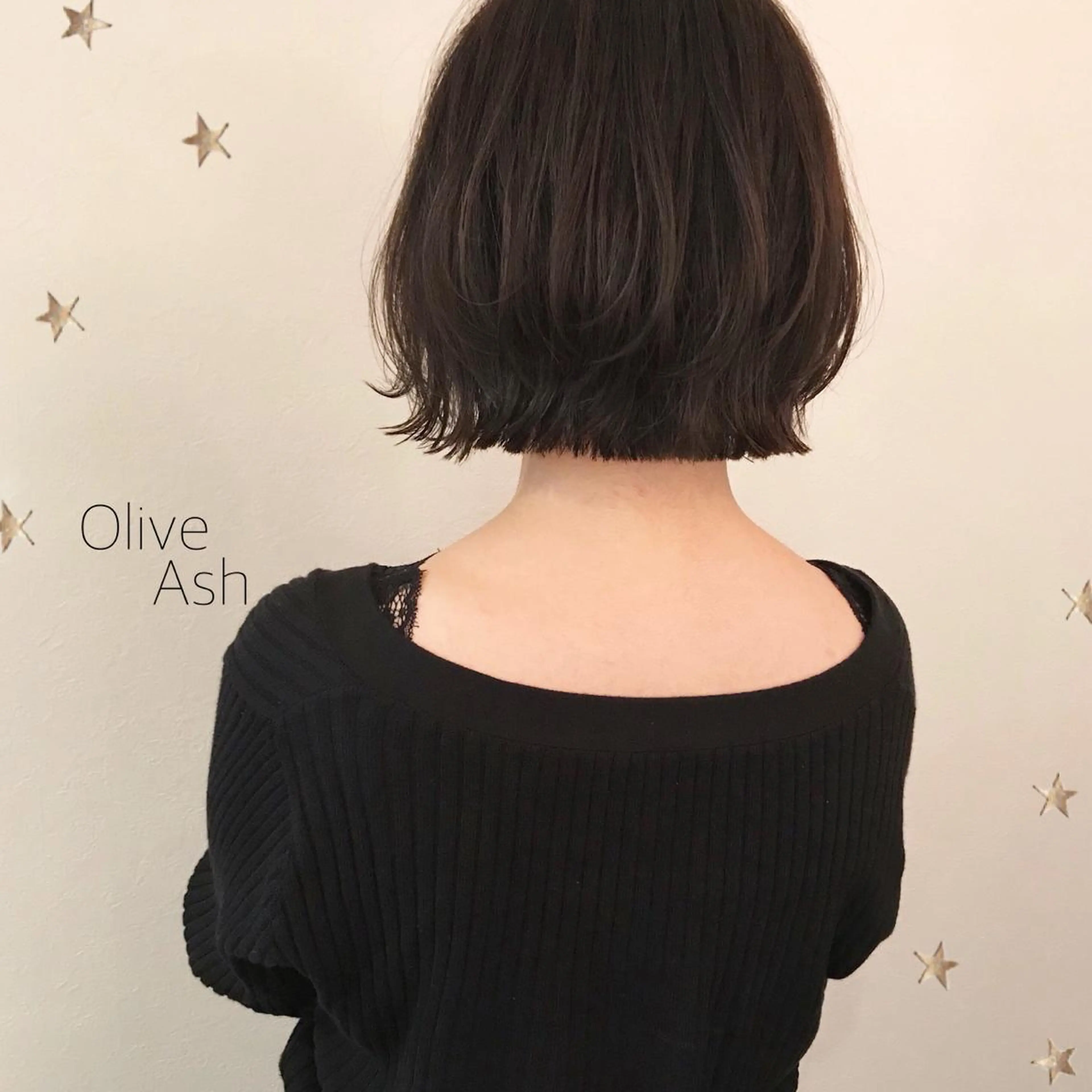 ミディアム カラー 市川 千夏のヘアスタイル