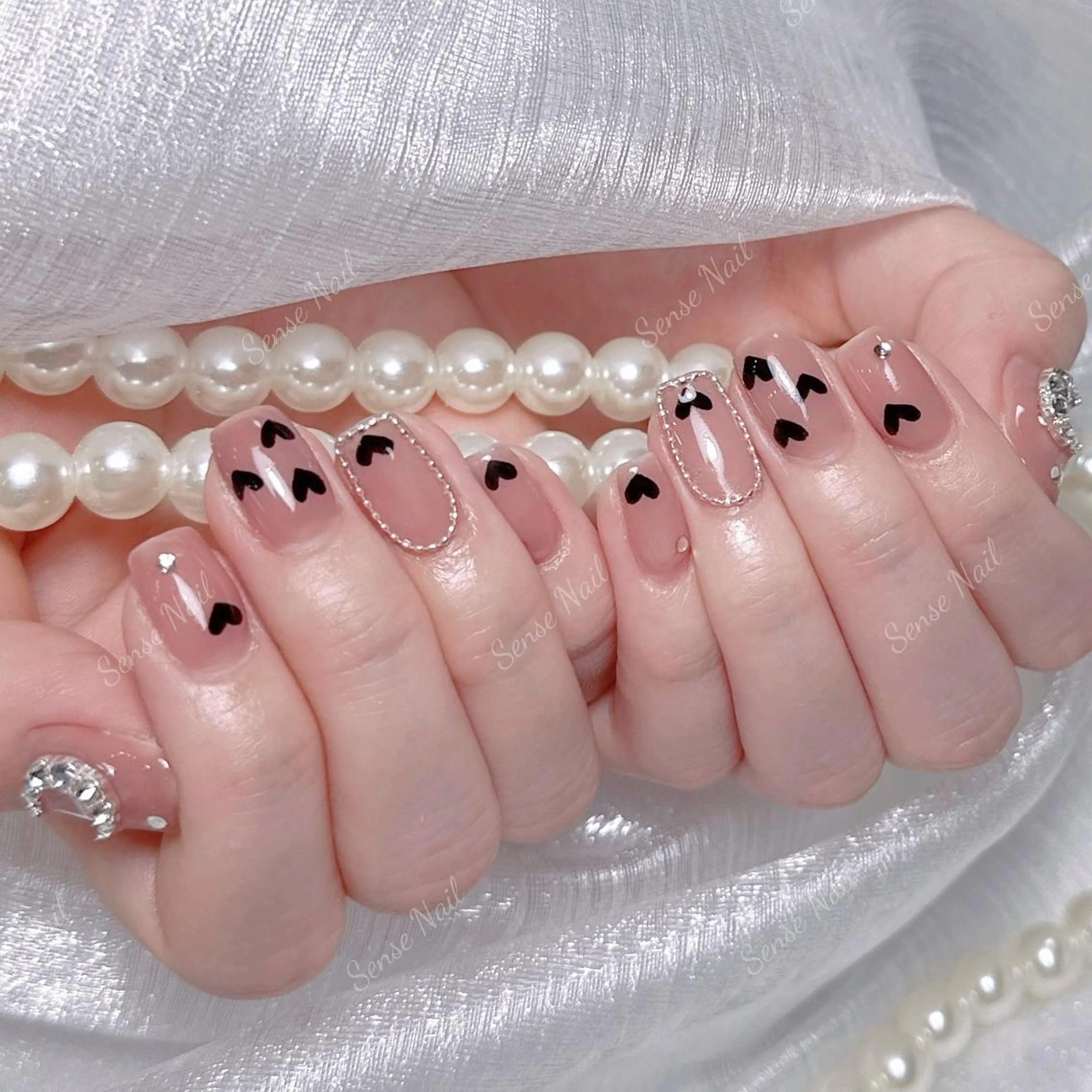 ネイル ハンドネイル ハンドケア Feinn Ink💕のネイルデザイン