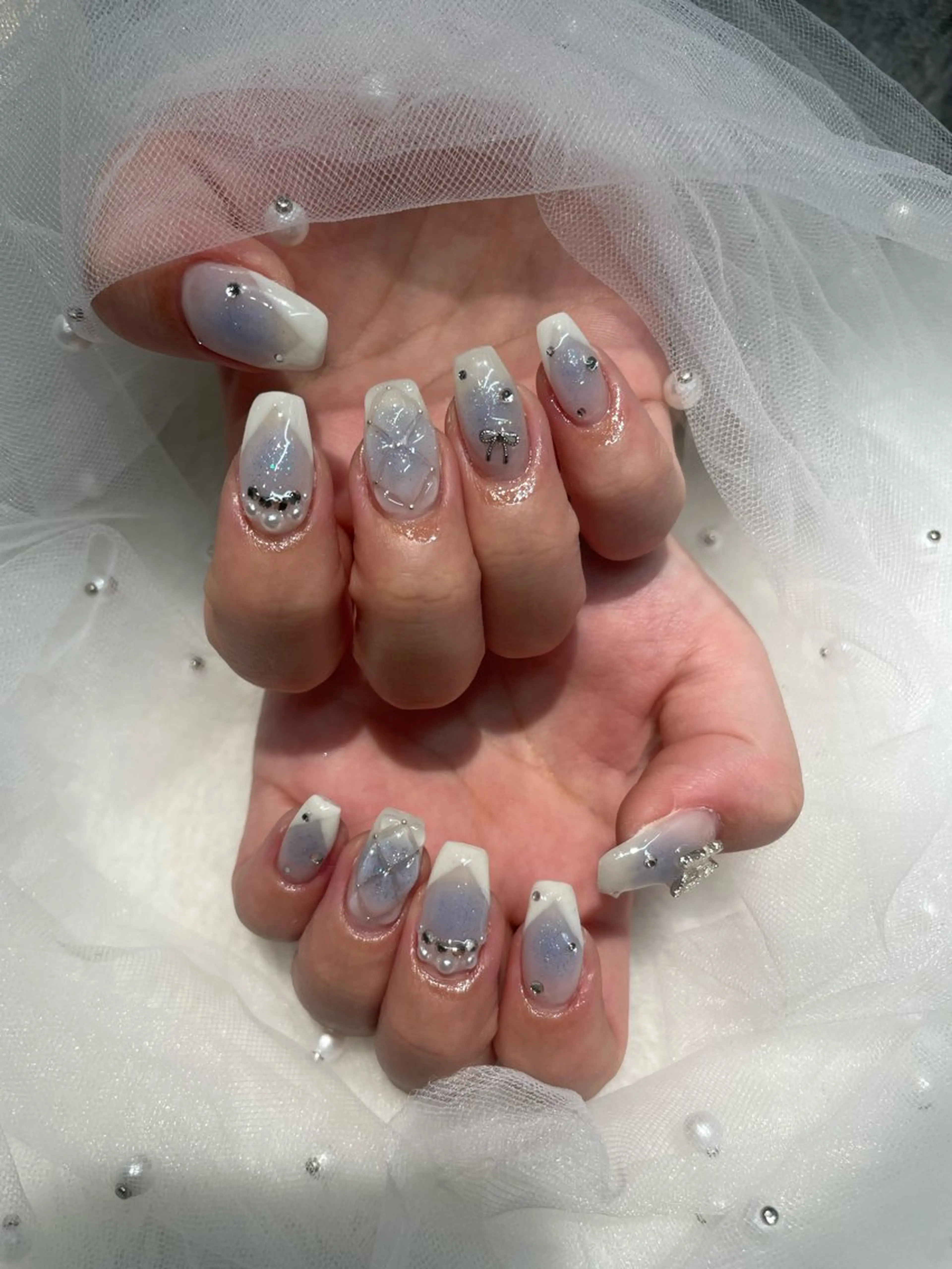 ネイル I-nailロング /ワンホン/キラキラのネイルデザイン