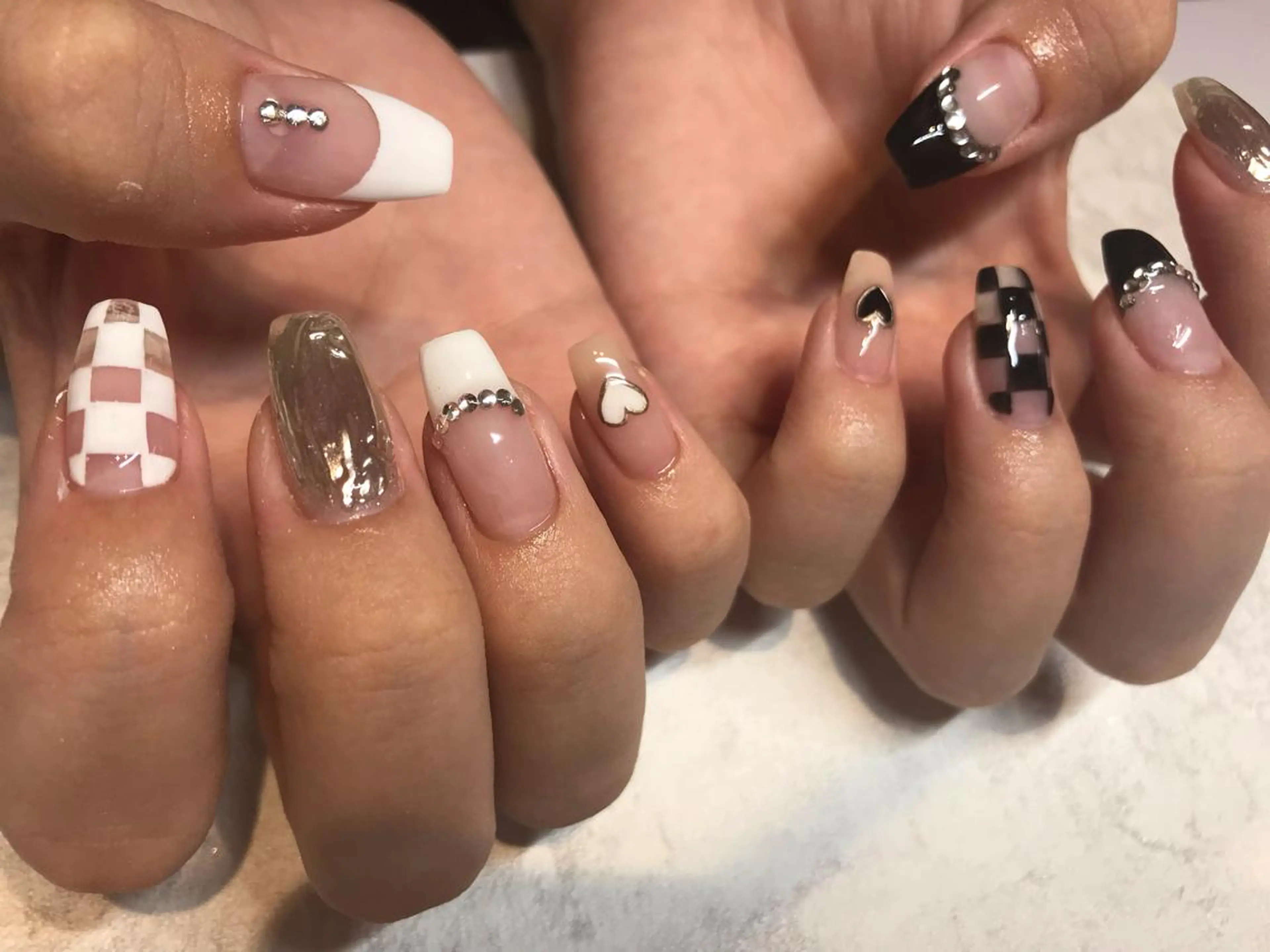 ネイル emunail あやかのネイルデザイン