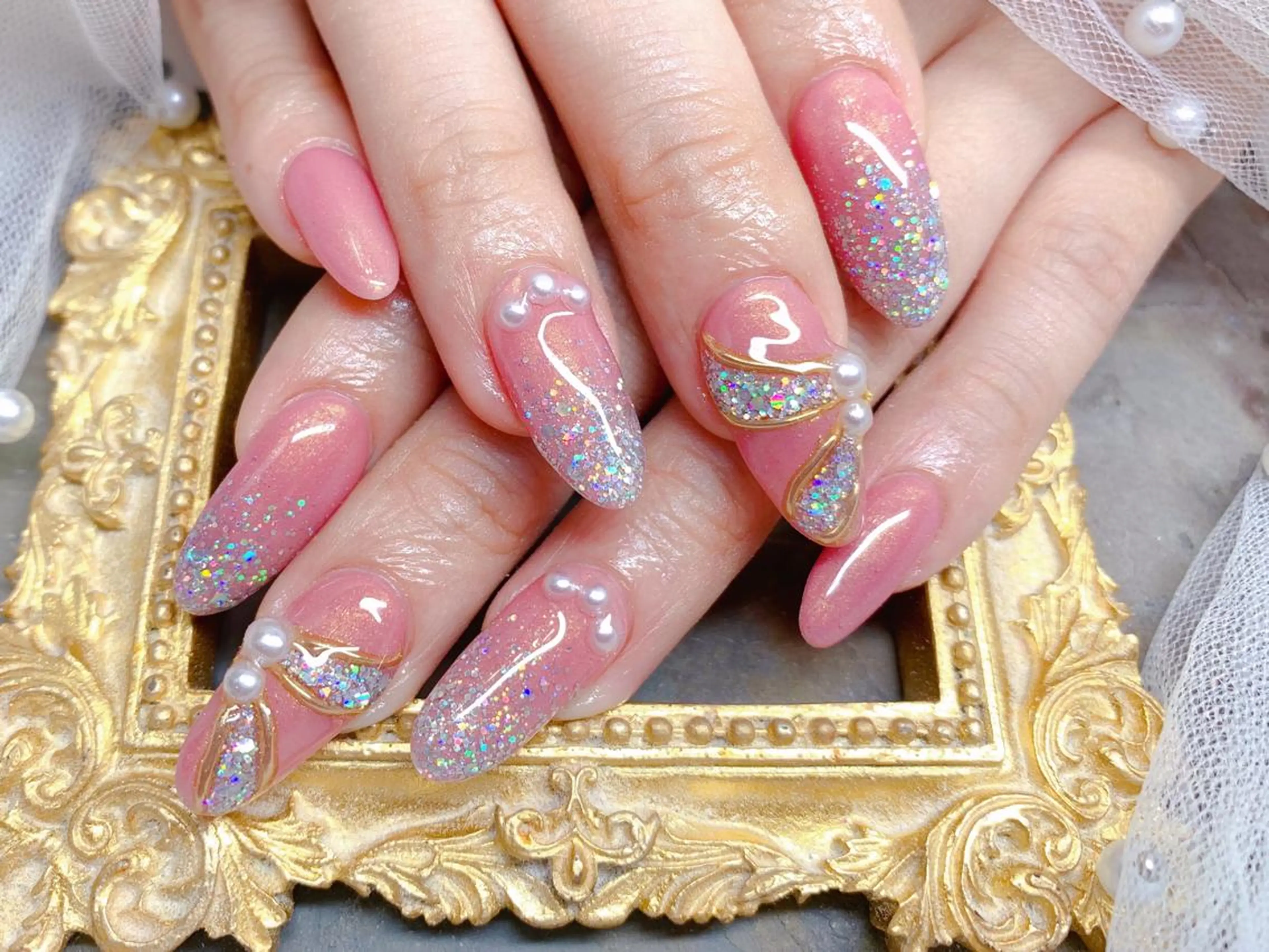 ネイル ハンドネイル マジック ミラーのネイルデザイン