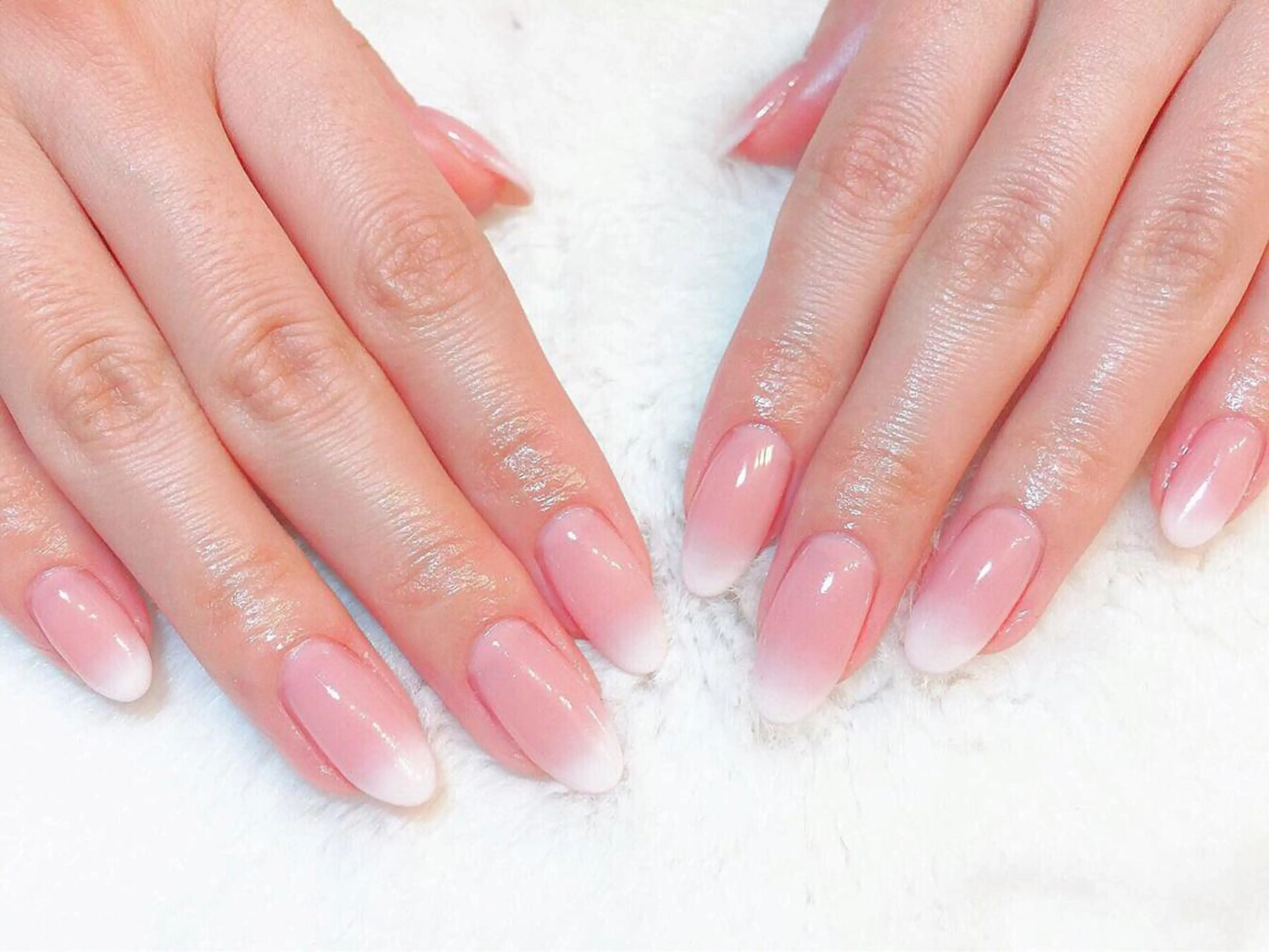 ネイル Viseo《6週間 長持ちパラジェル》のネイルデザイン