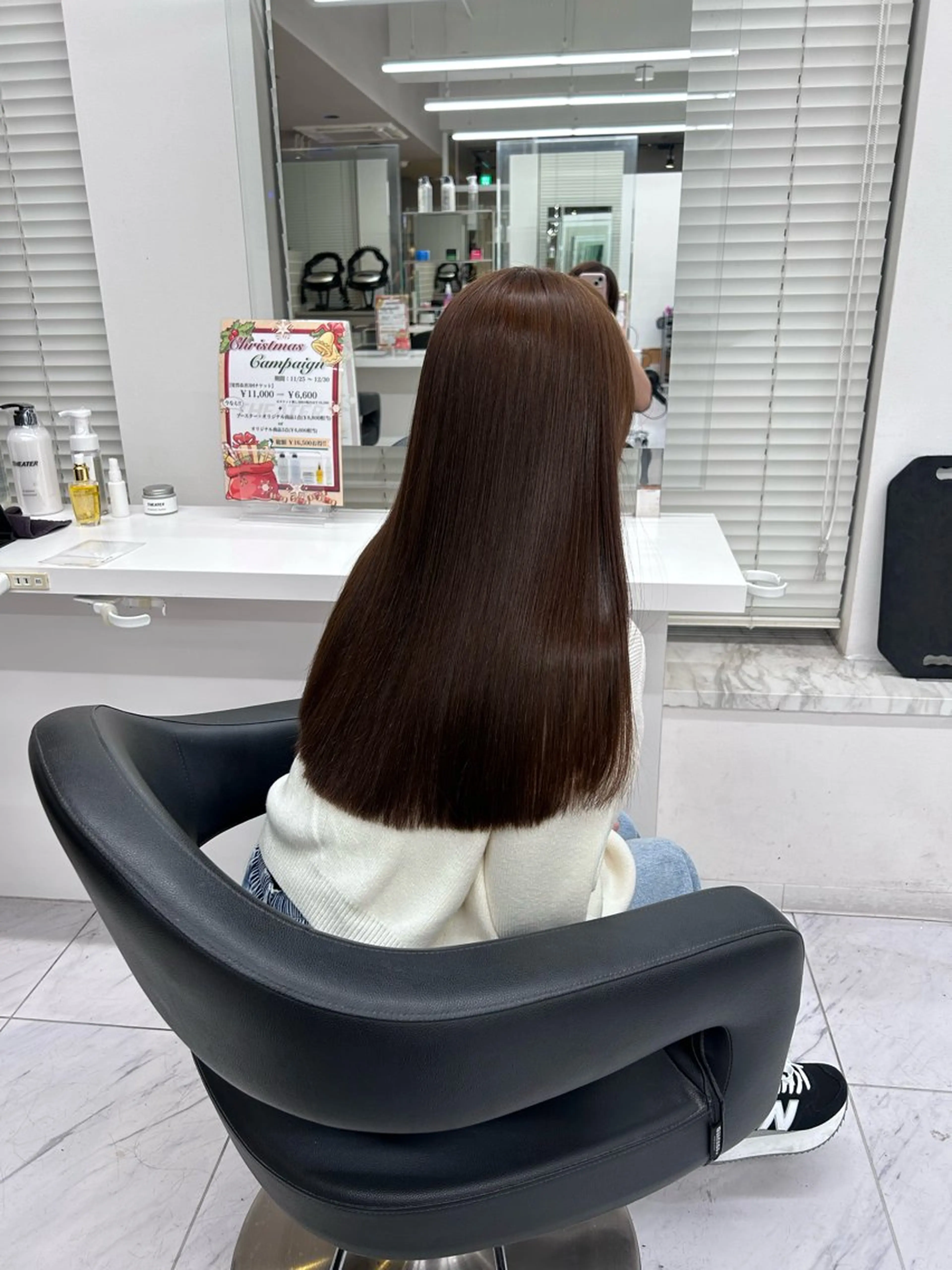 カラー ヘアカラー トリートメント 透明感ベージュ🤎 ナチュラルレイヤーのヘアスタイル