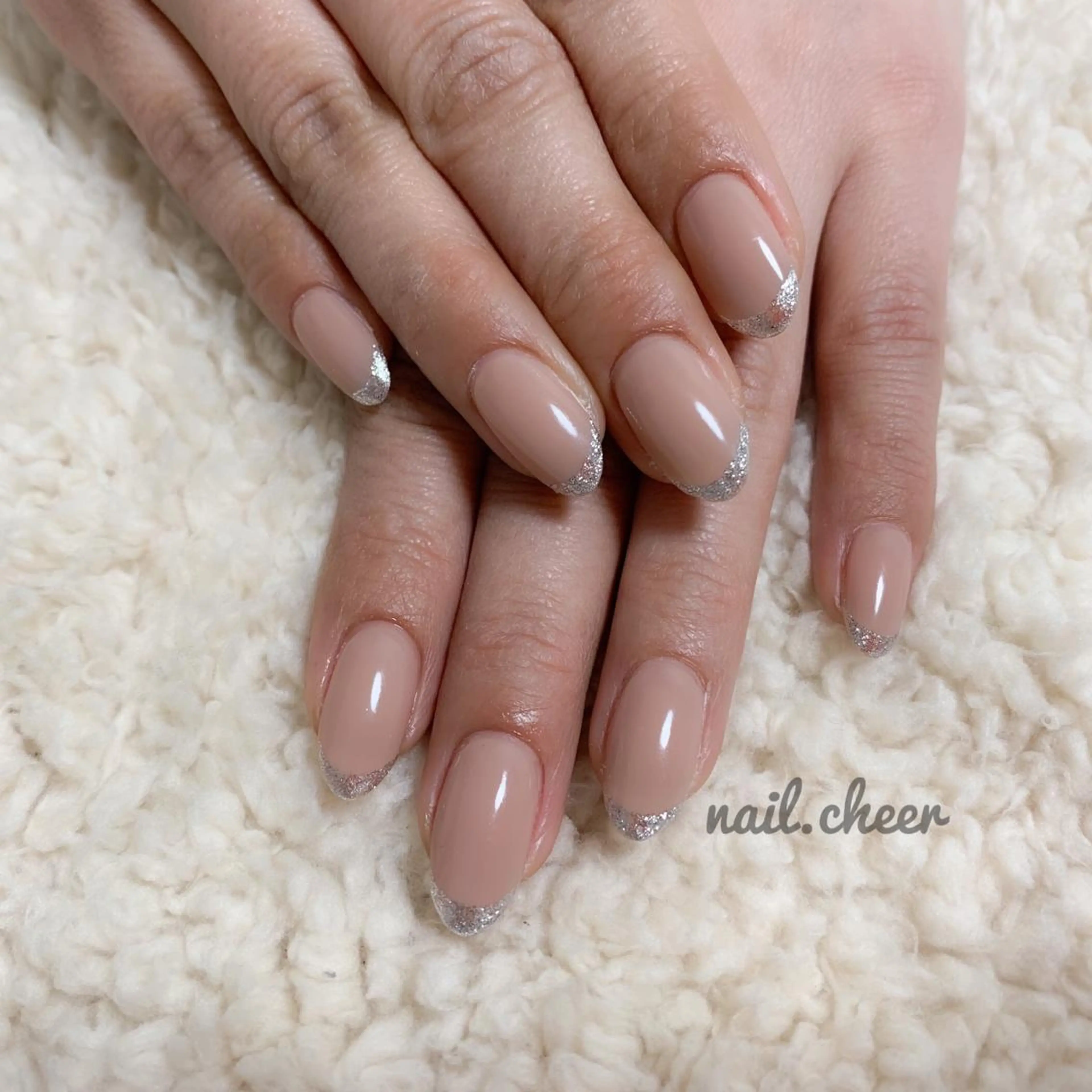 ネイル 長さ出し フレンチネイル ブライダルネイル nailist_ momijiのネイルデザイン