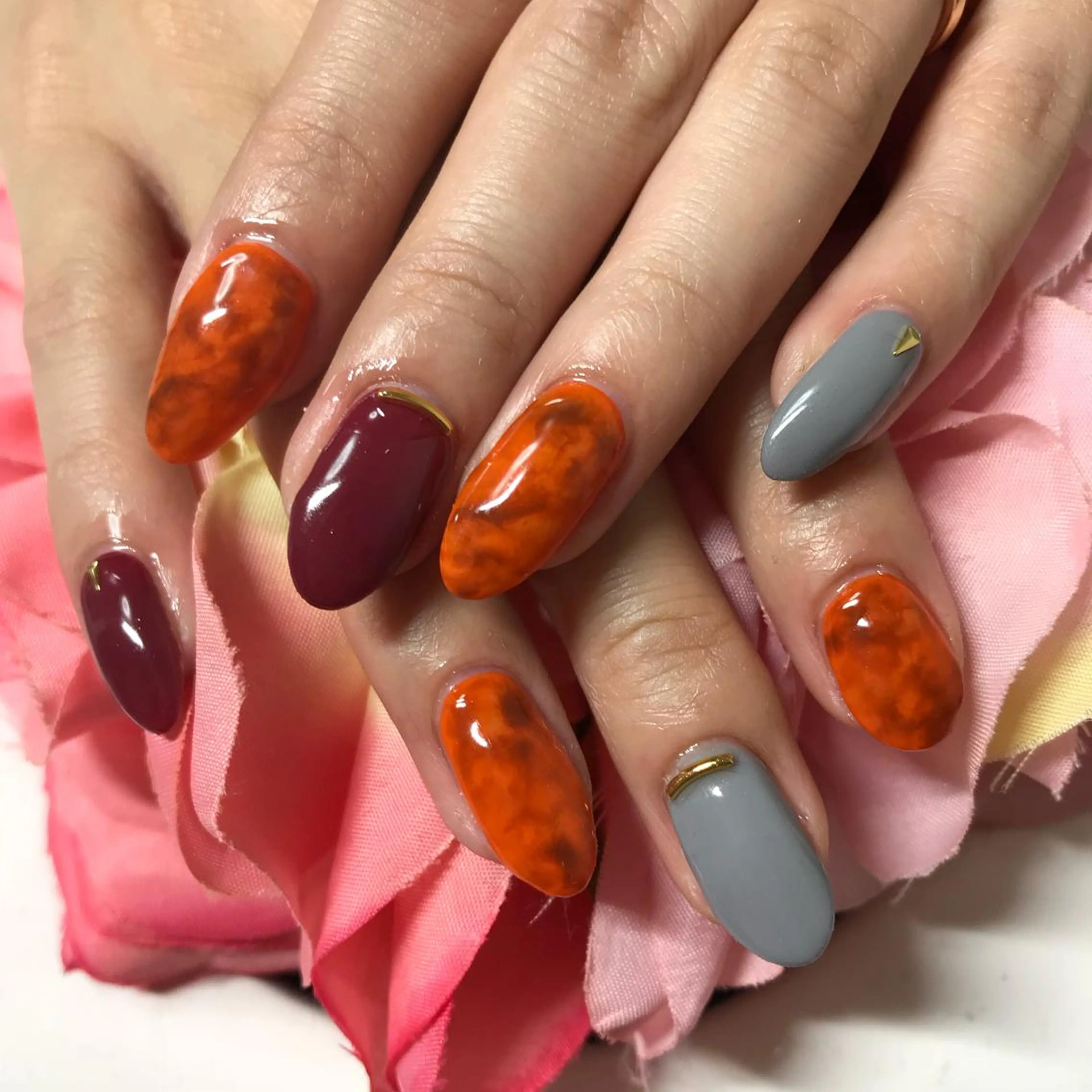 ショート ネイル ワンカラーネイル 《LB》ラブリエ Nail&eyeのマツエク・マツパデザイン