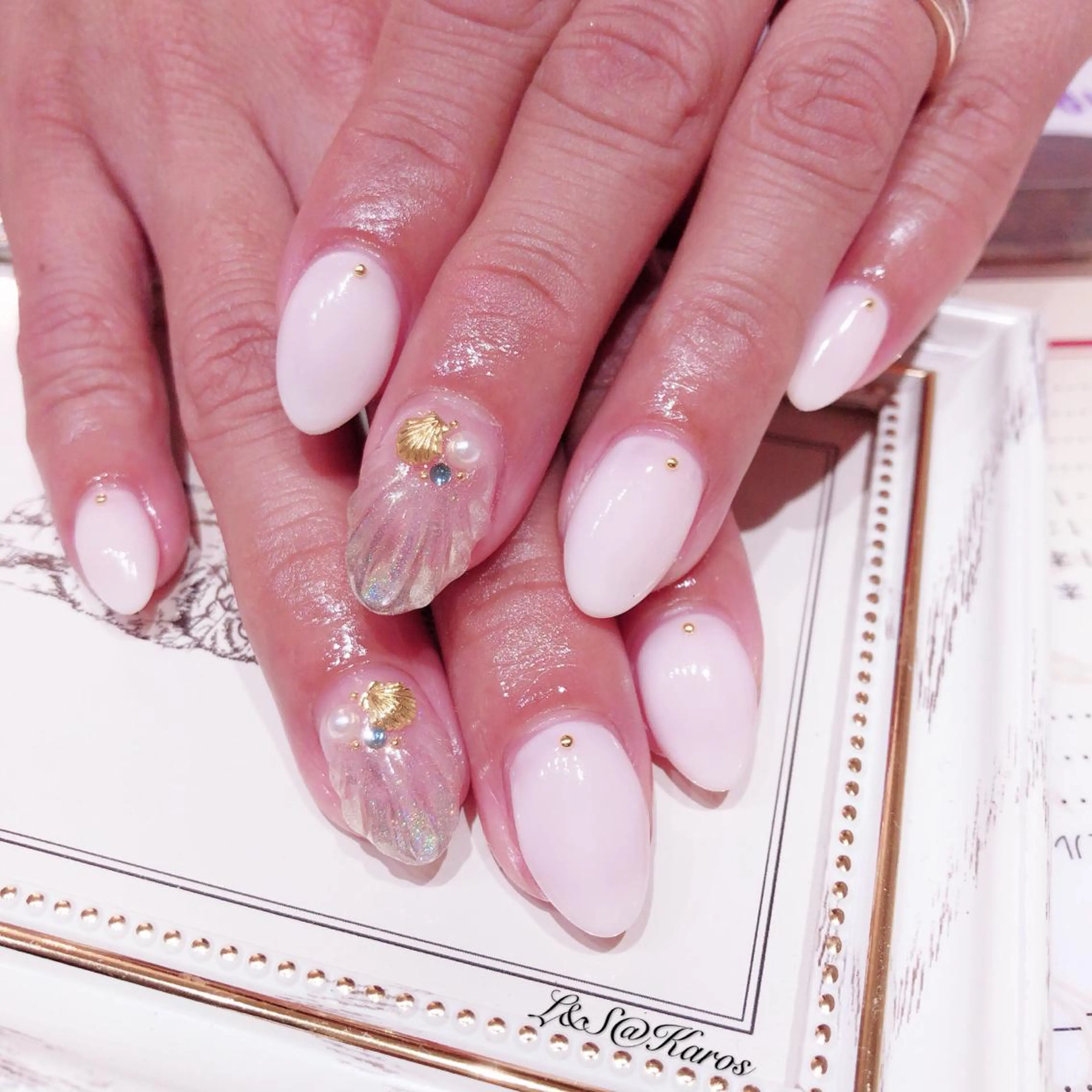 ネイル ハンドネイル L&S@ Karosのネイルデザイン