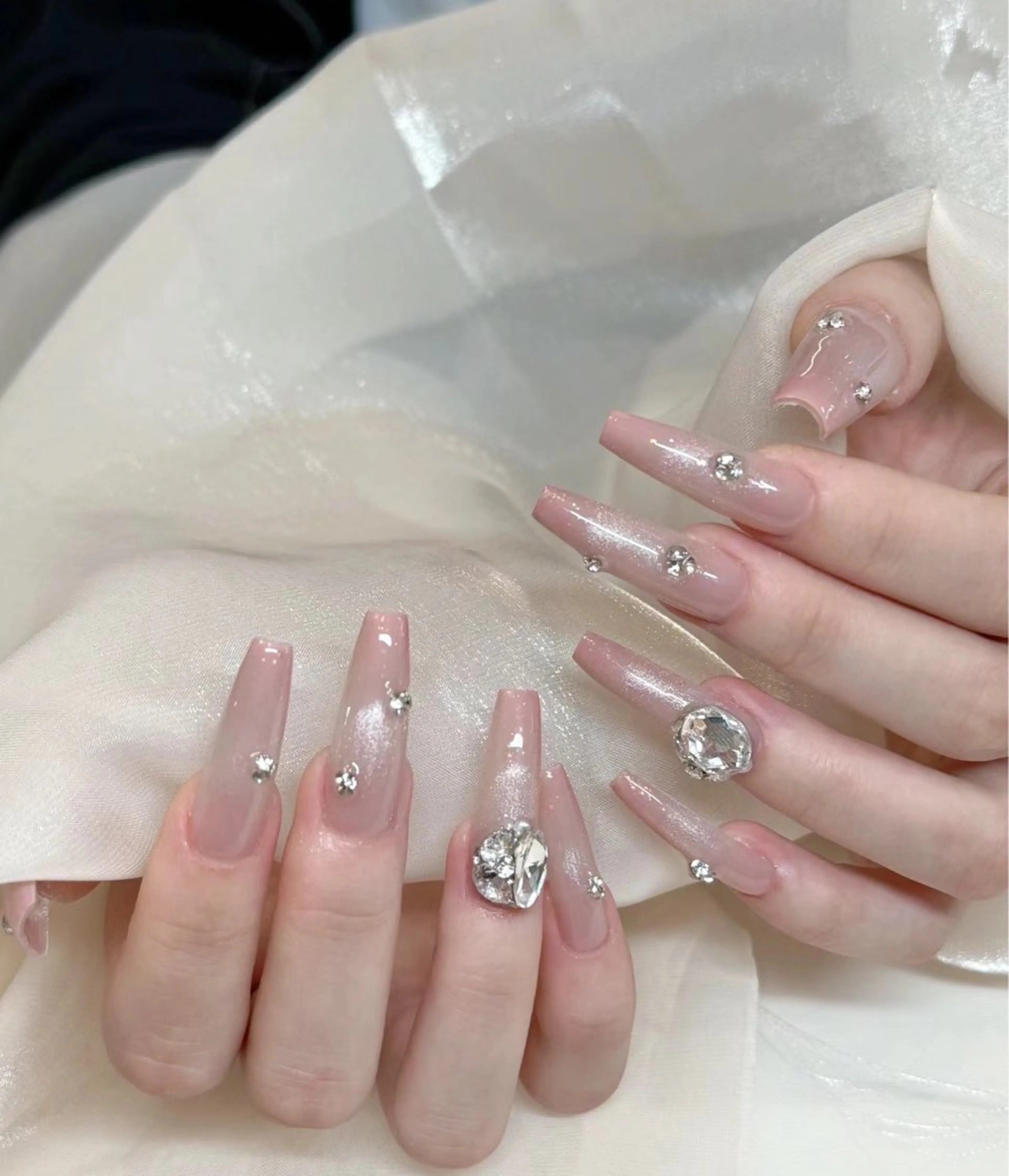 ネイル ハンドネイル ハンドケア 🍑 momo_nailのネイルデザイン