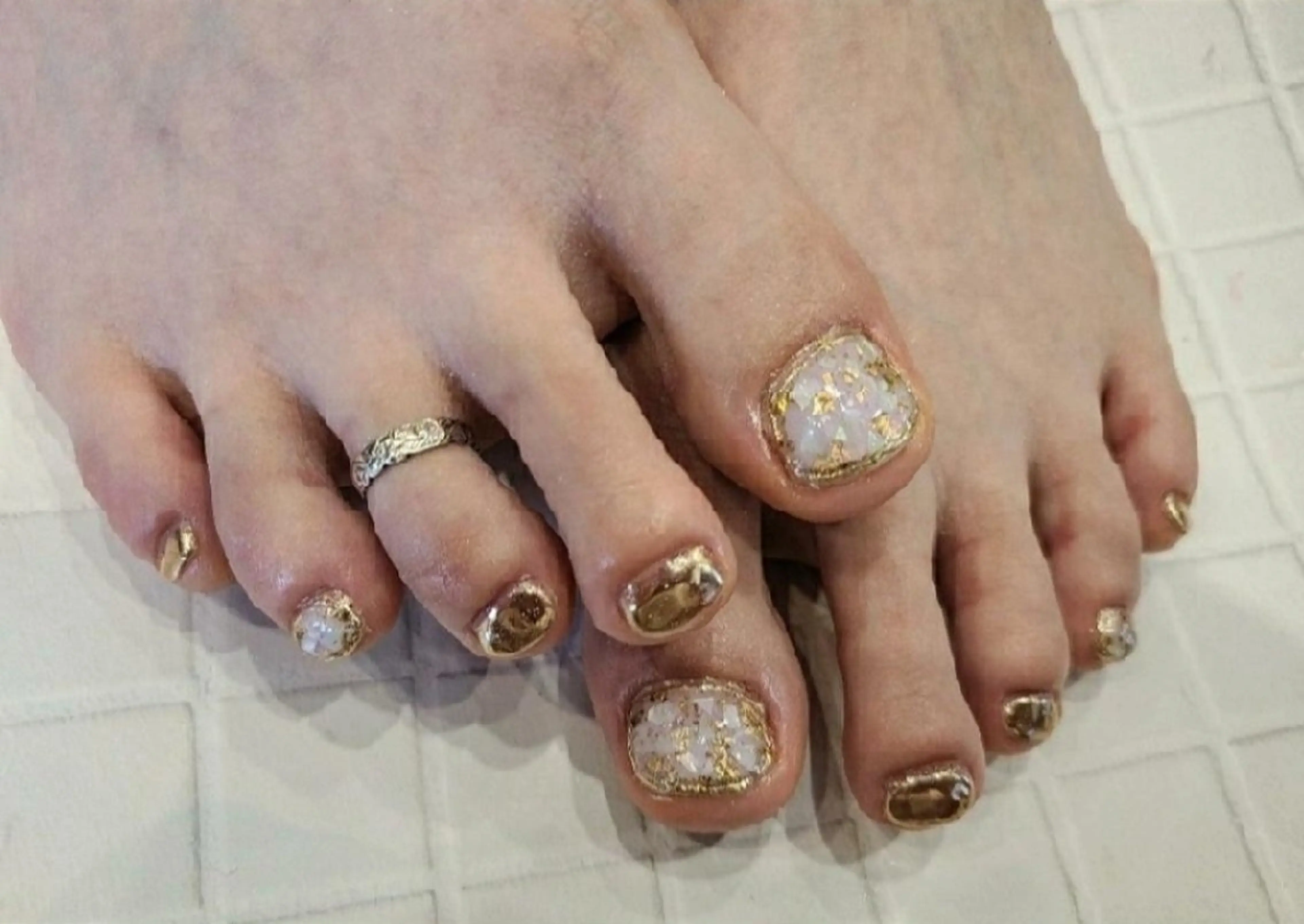 ネイル フットネイル 関口 友菜のヘアスタイル