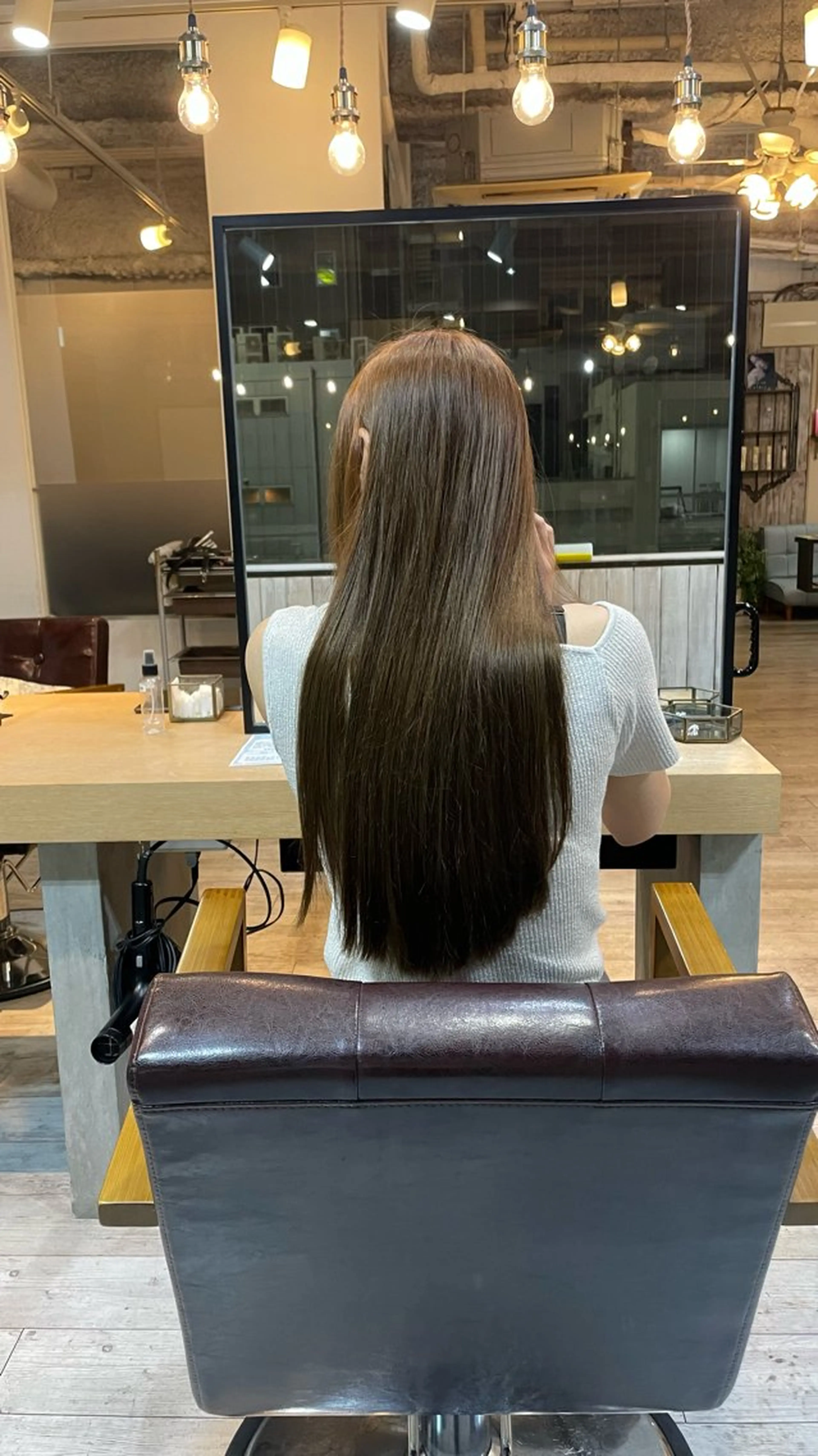 ロング カラー い な み ま なのヘアスタイル