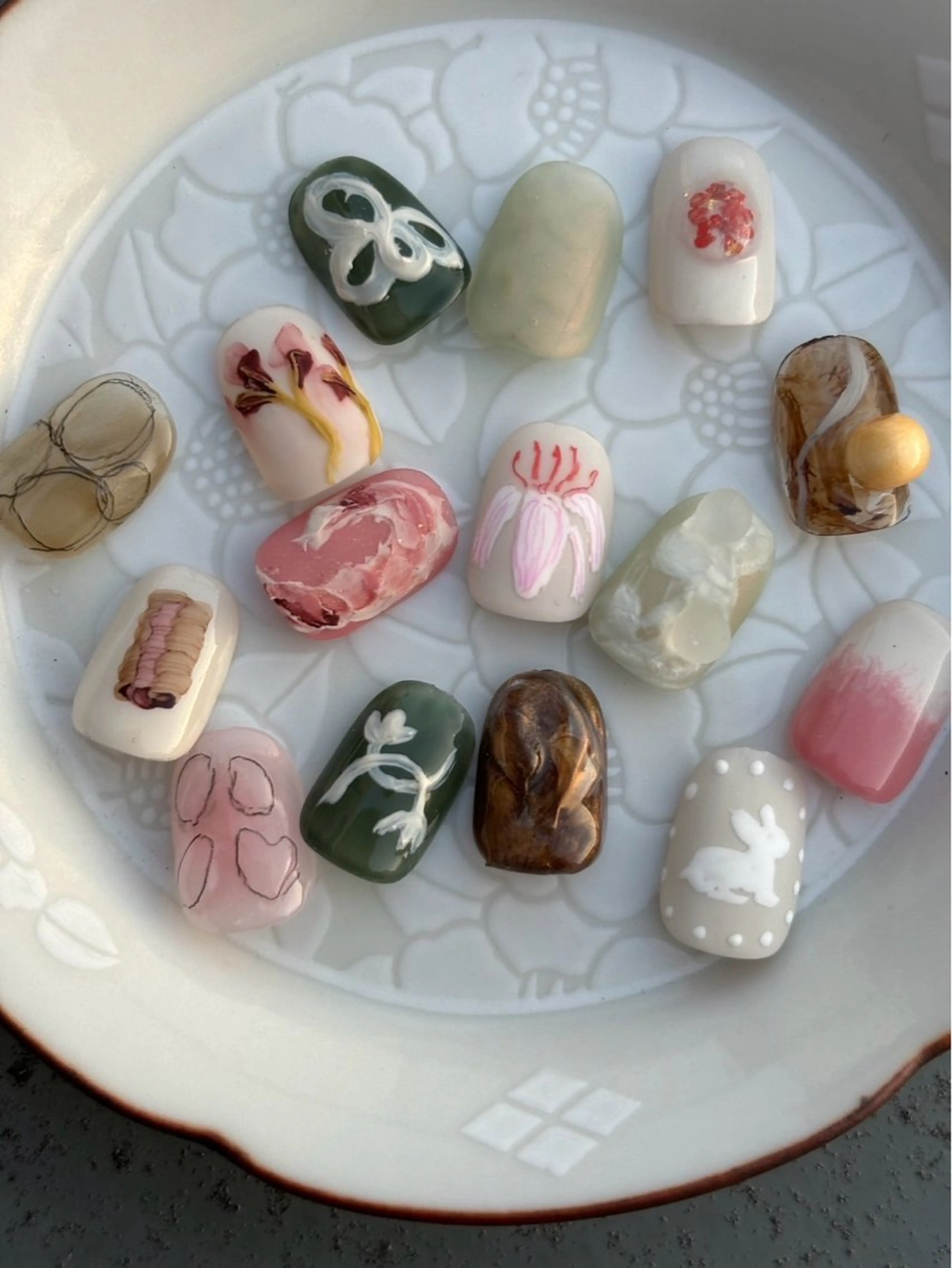 ネイル hinako /個性派ニュアンスのネイルデザイン