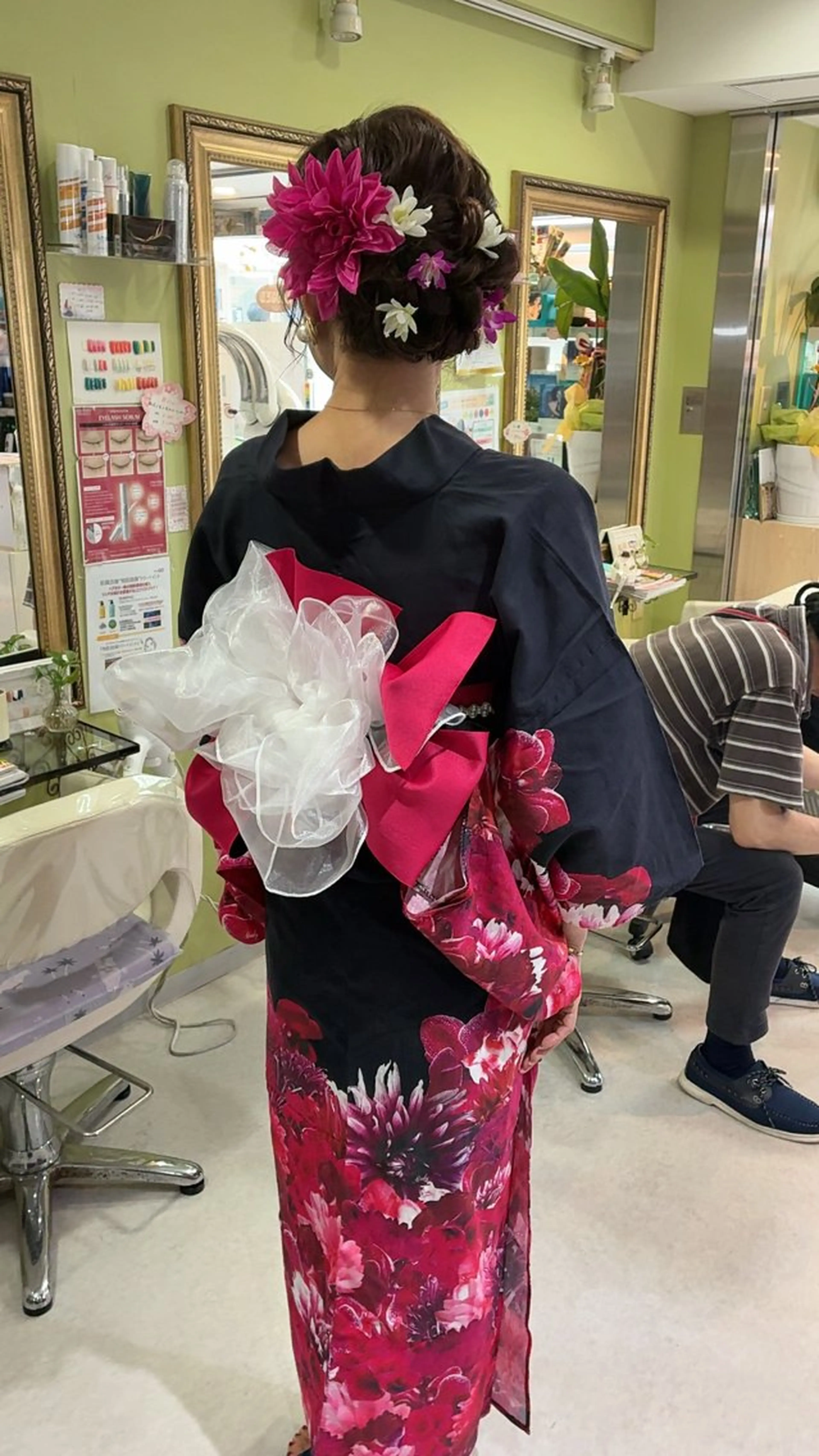 美容室アイカ所属・大宮美容室IKA エステサロンのマツエク・マツパデザイン