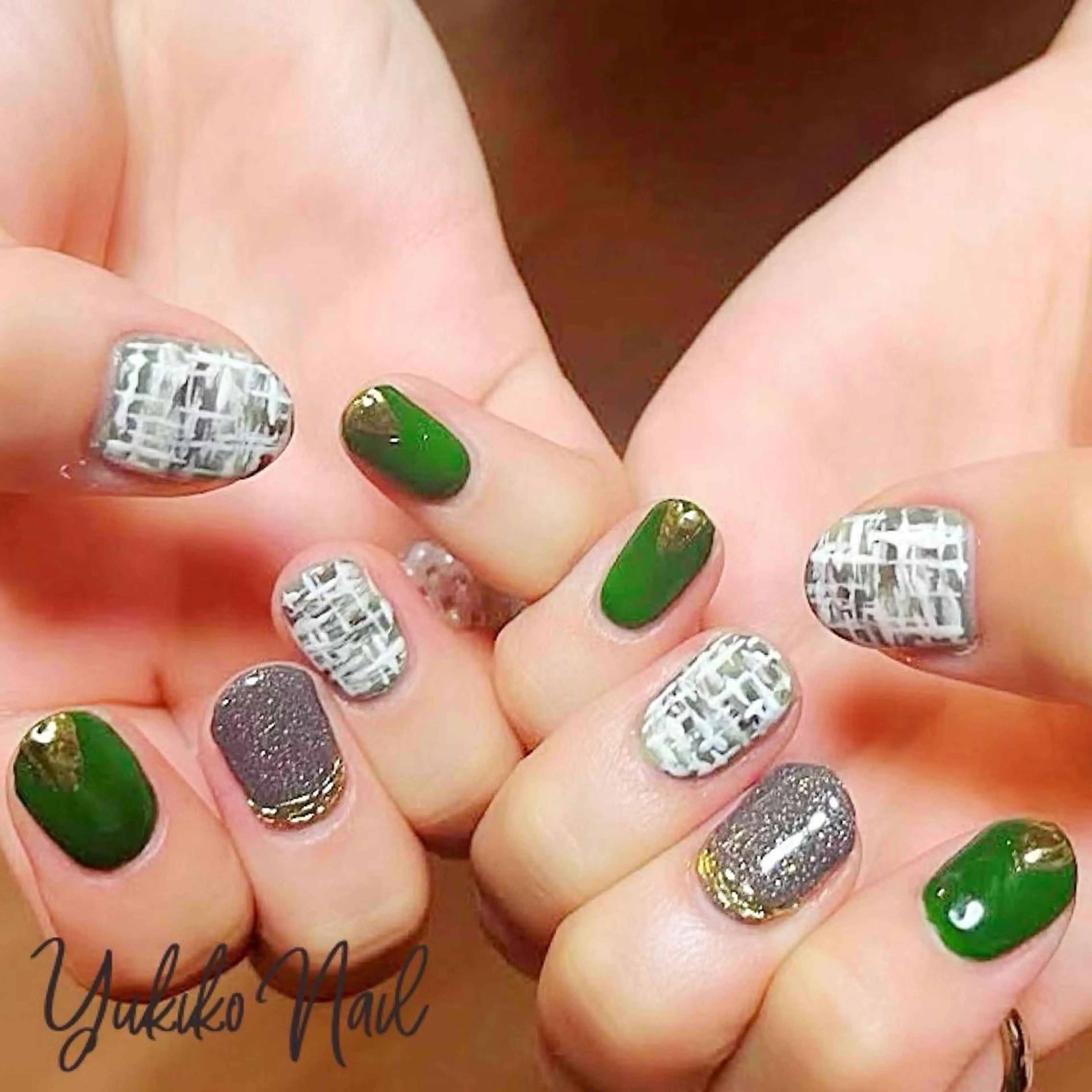 ネイル グリーン ハンドネイル ユキコ ネイルのネイルデザイン
