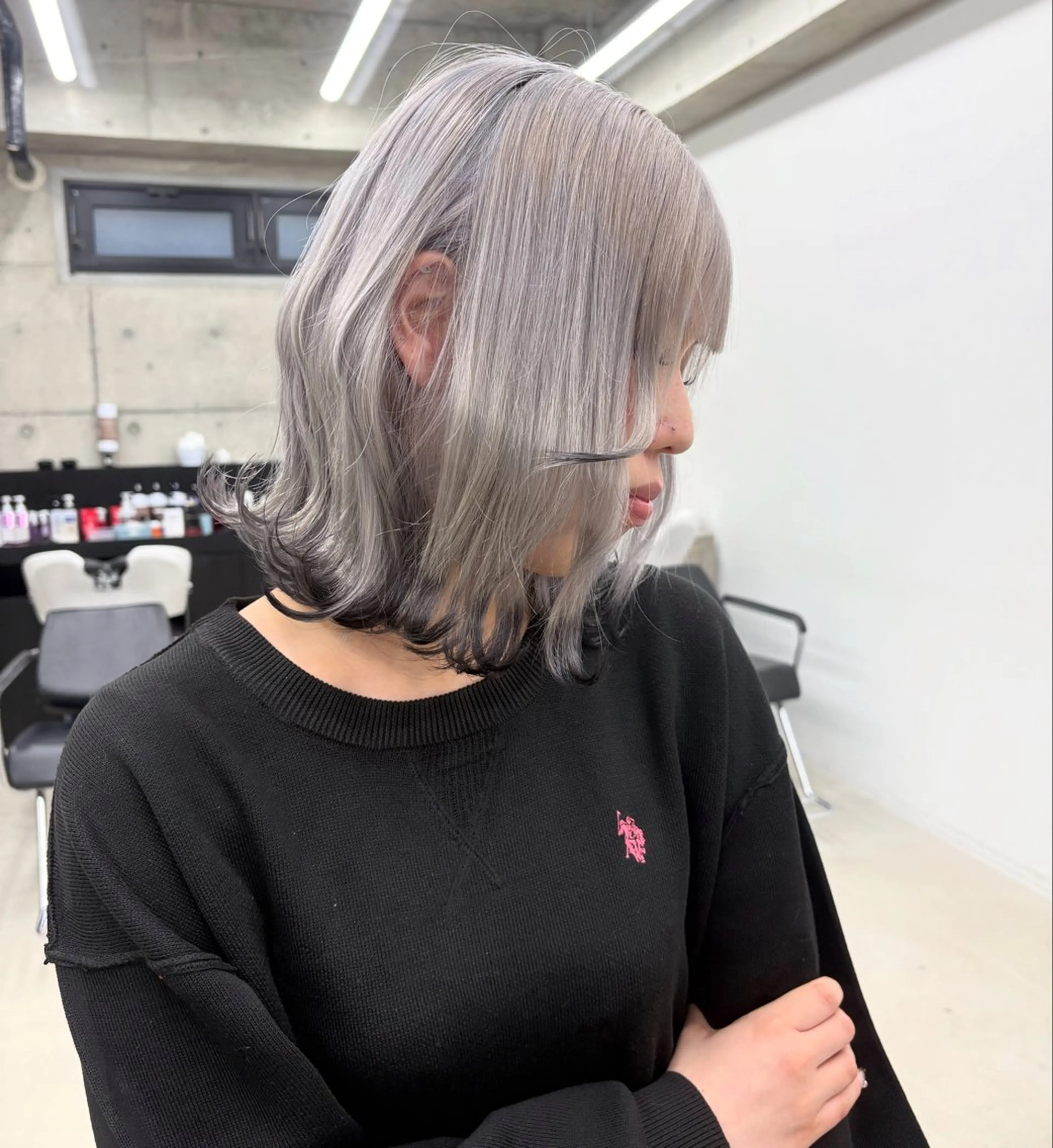 ショート ヘアカラー 福田 彩心のヘアスタイル