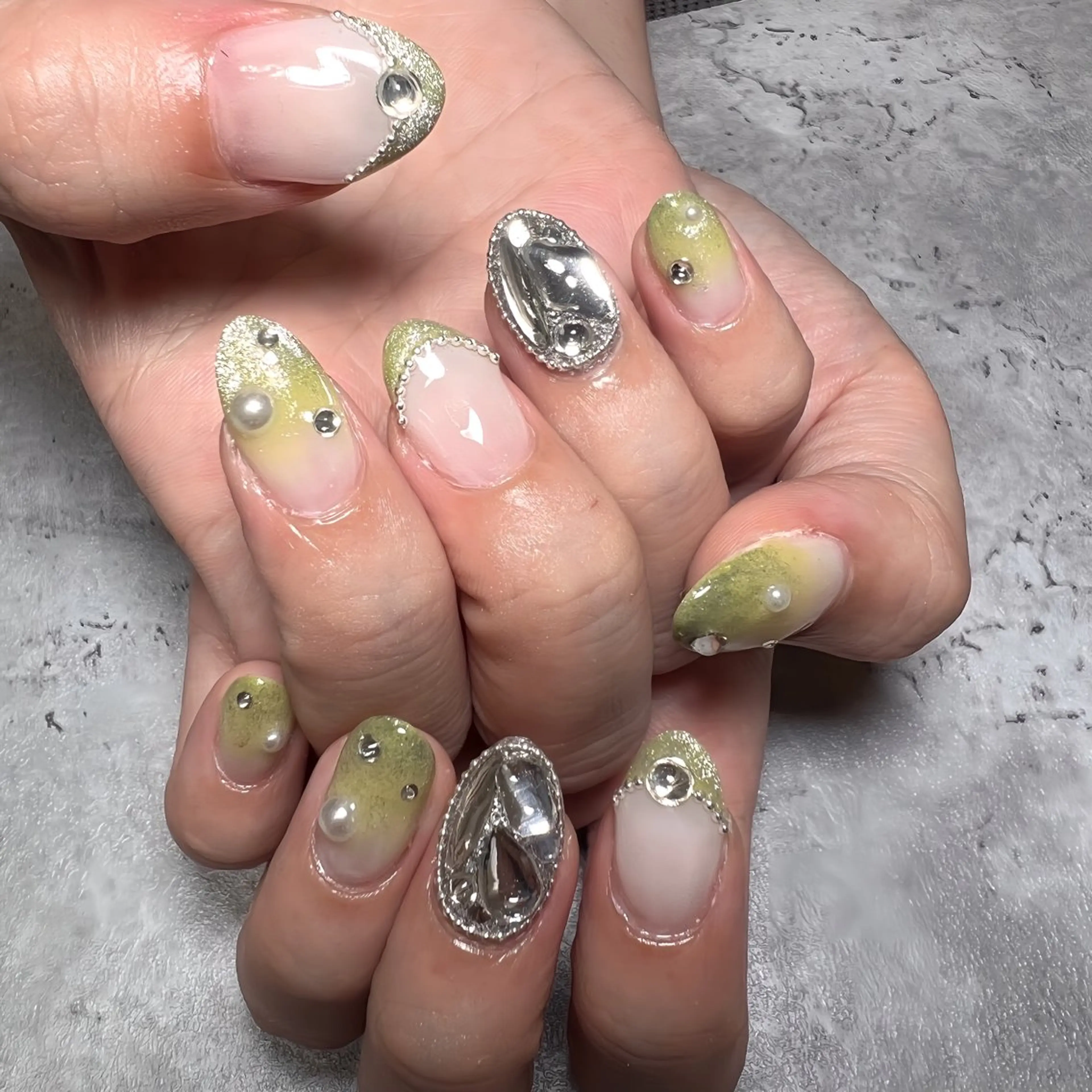 ネイル ハンドネイル are you nailのネイルデザイン