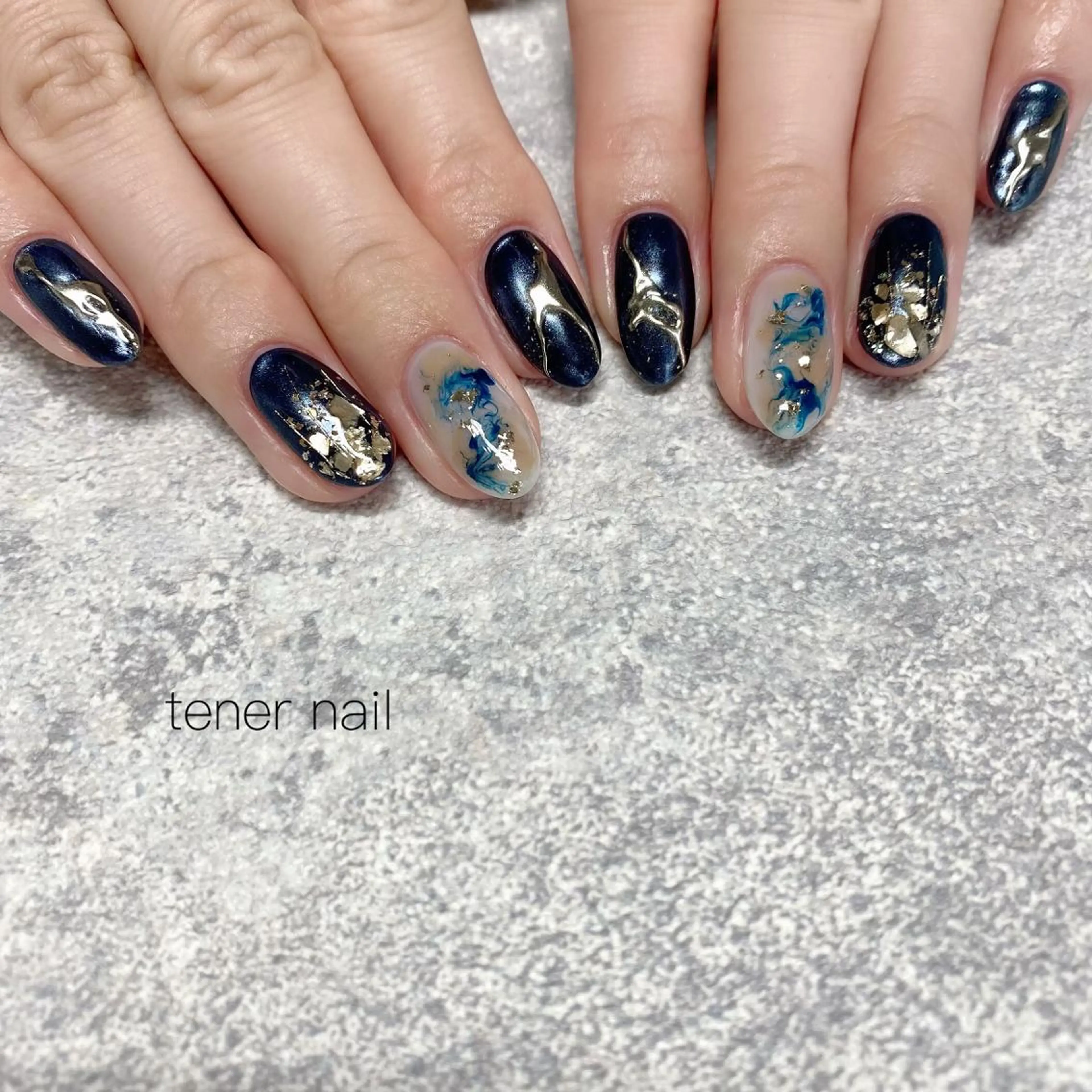 ネイル ネイビー ニュアンスネイル テネルネイル tener nailのネイルデザイン