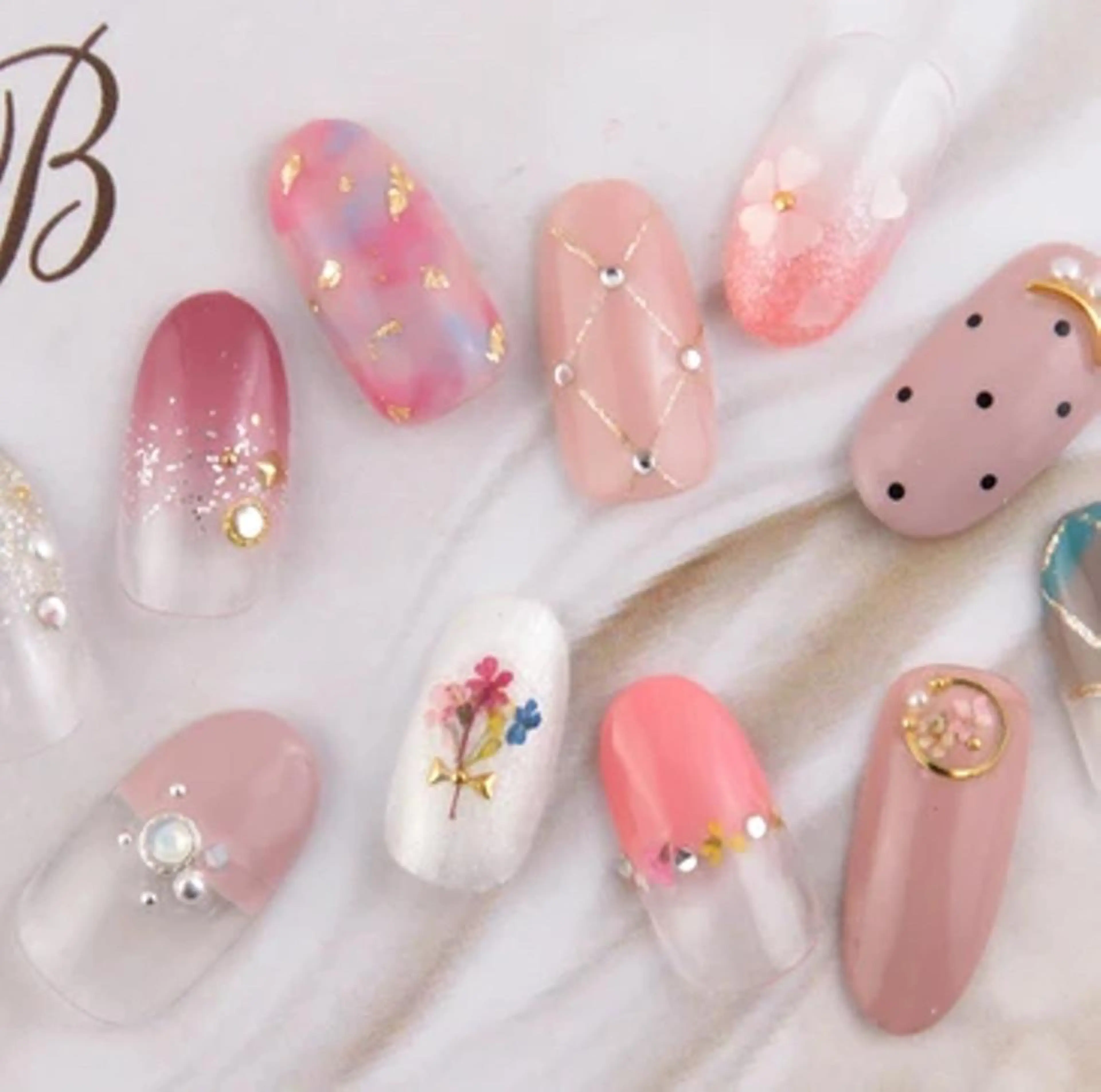 ネイル 🫧Bianca 北浦和🫧野原のネイルデザイン