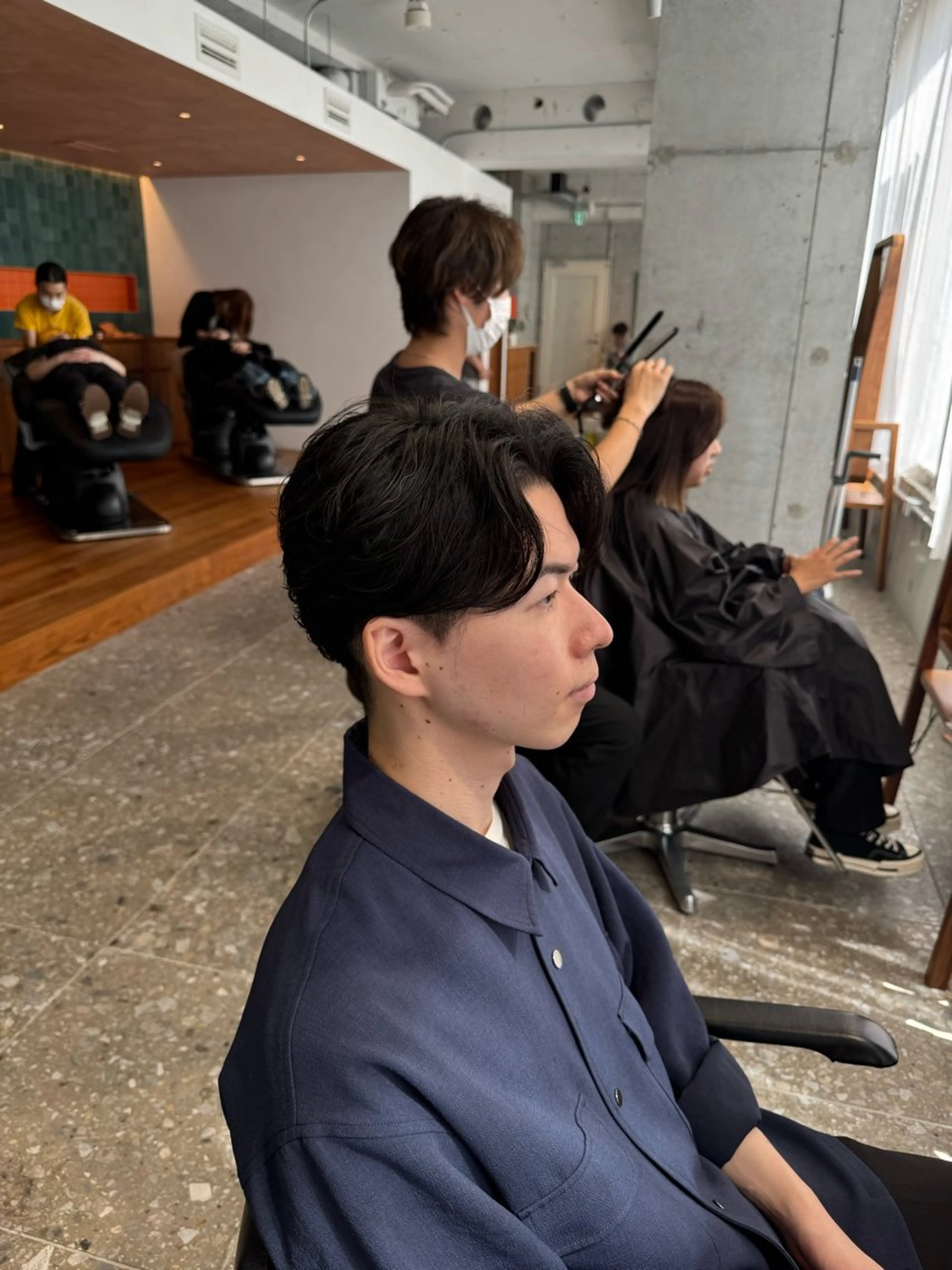 メンズ 赤み消し／アッシュ系 ／ダウンパーマ／優斗のヘアスタイル