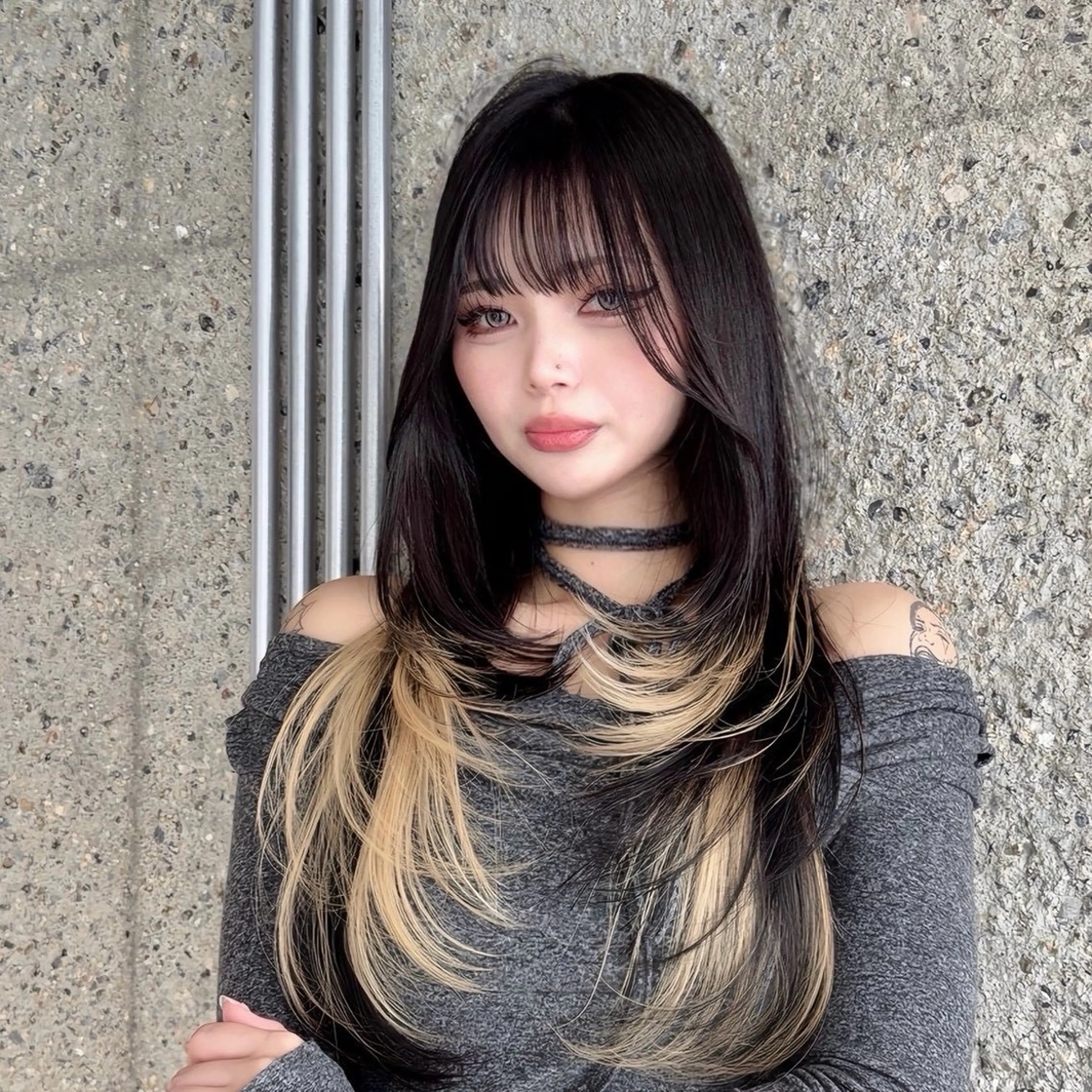 ロング カラー デザインカラー レイヤーカット ハイトーン/水素 honoka🌺のヘアスタイル