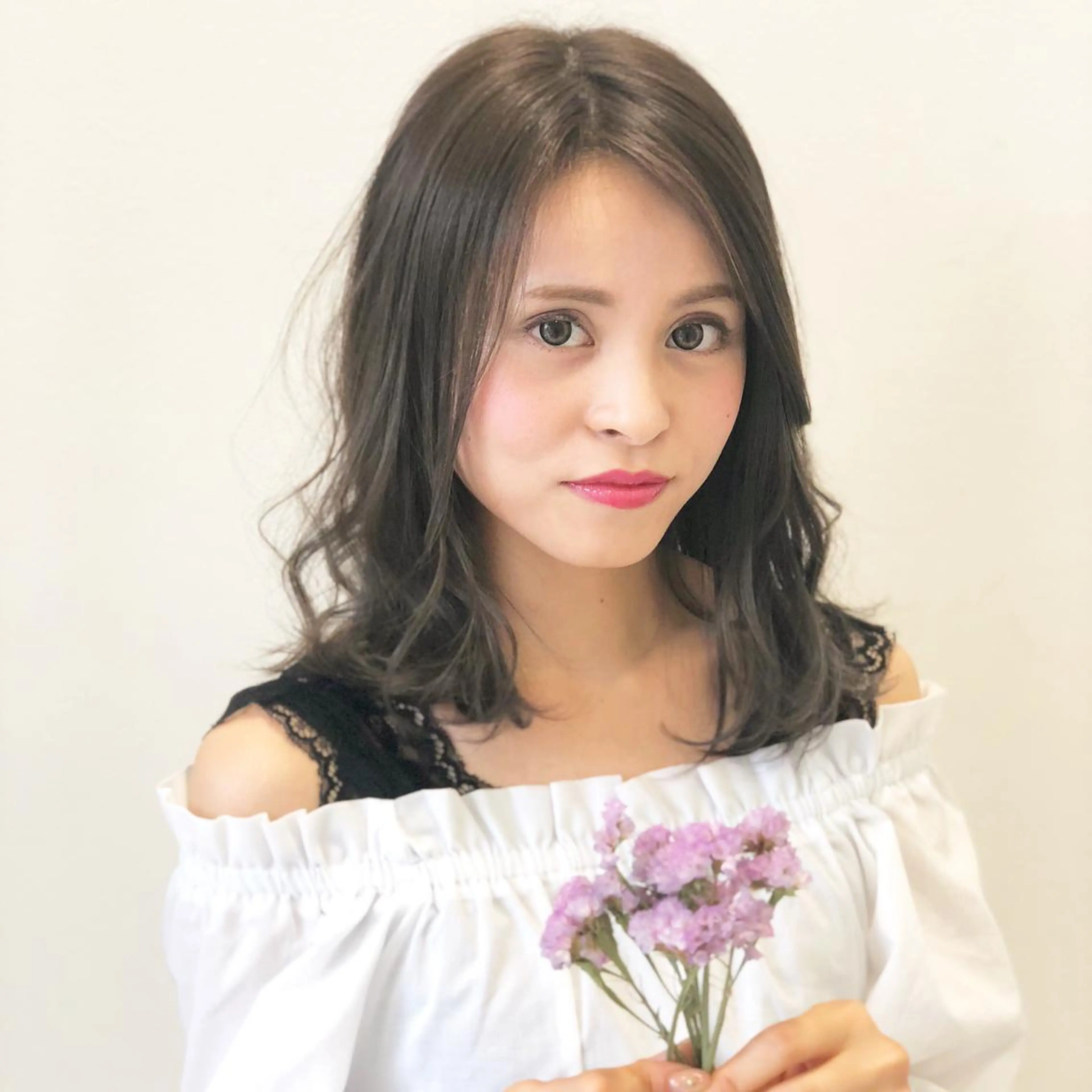 カラー TOMOKA 艶髪/透明感カラーのヘアスタイル