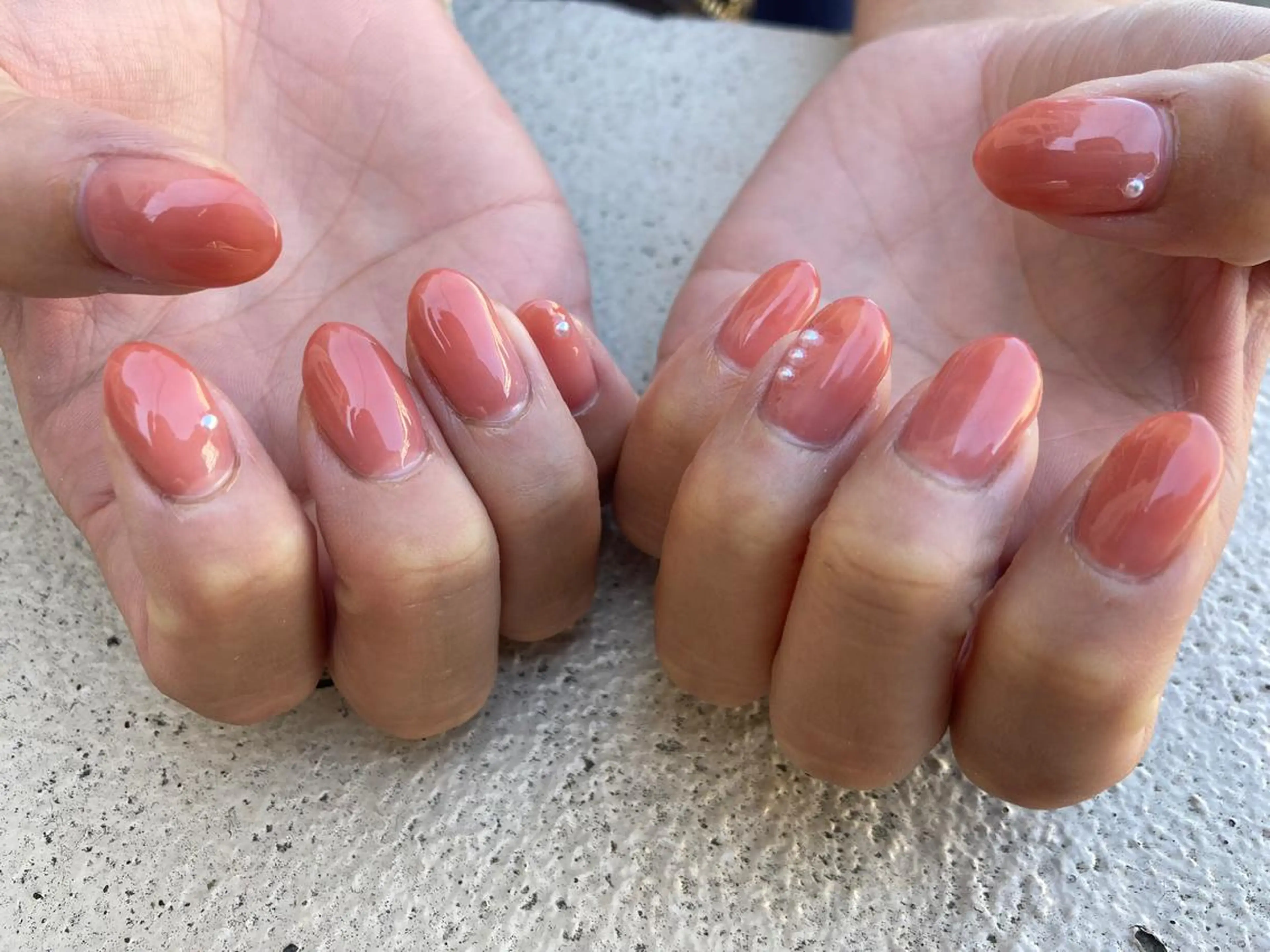 ミディアム ネイル ハンドネイル フットネイル ✴︎ Delightのネイルデザイン