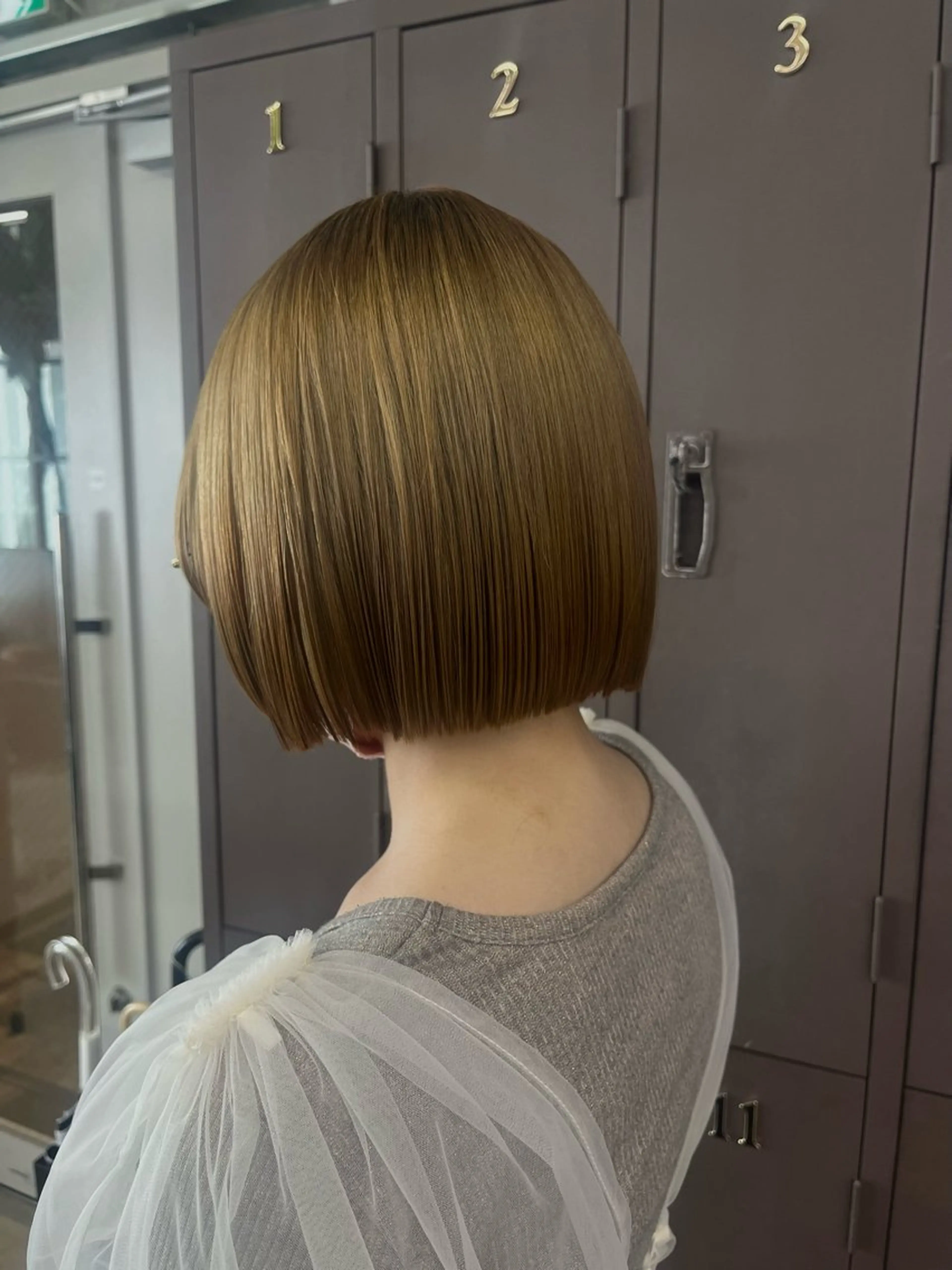 ショート カット オリーブ/レイヤー/ 酸性ストレート/ゆなのヘアスタイル