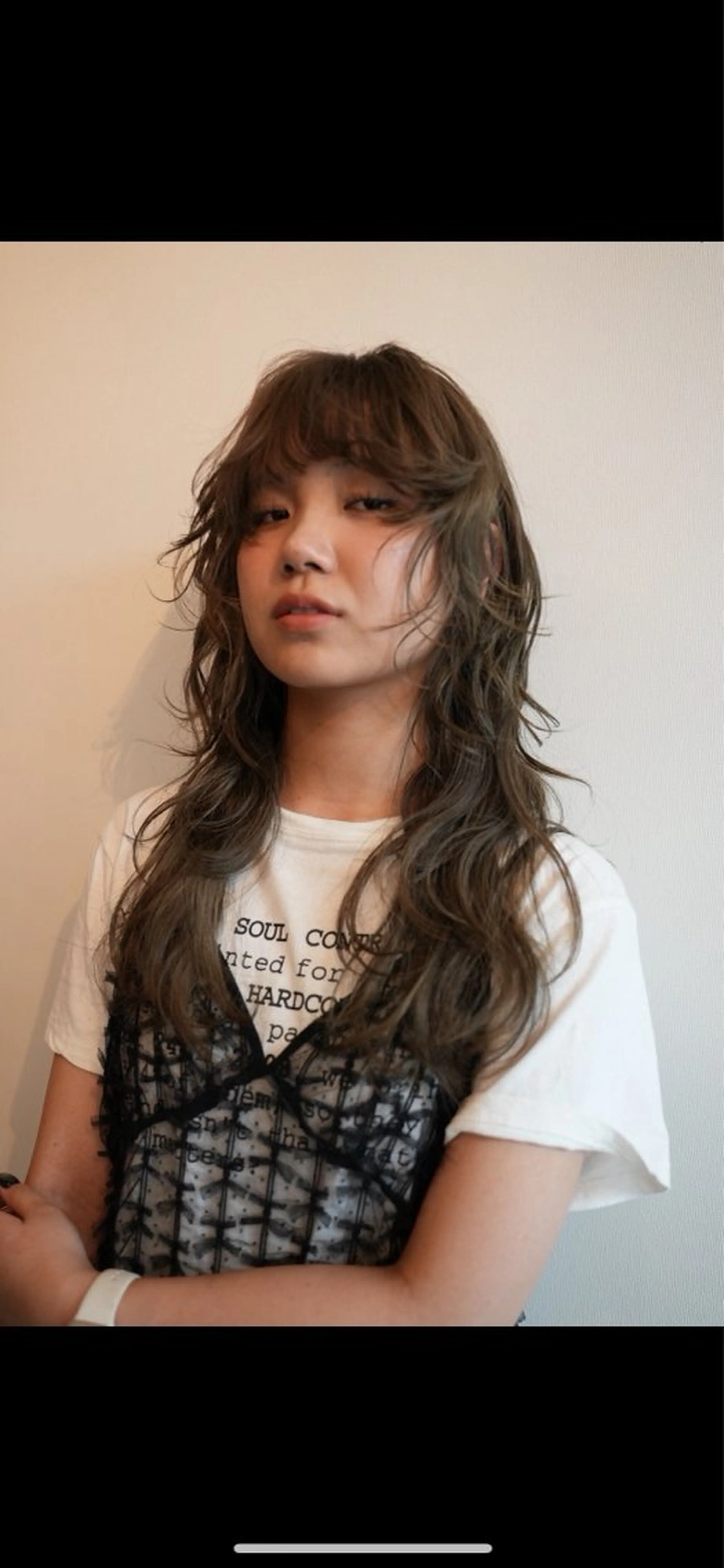 ロング ブリーチカラー🥣 デザインカラー🌈のヘアスタイル