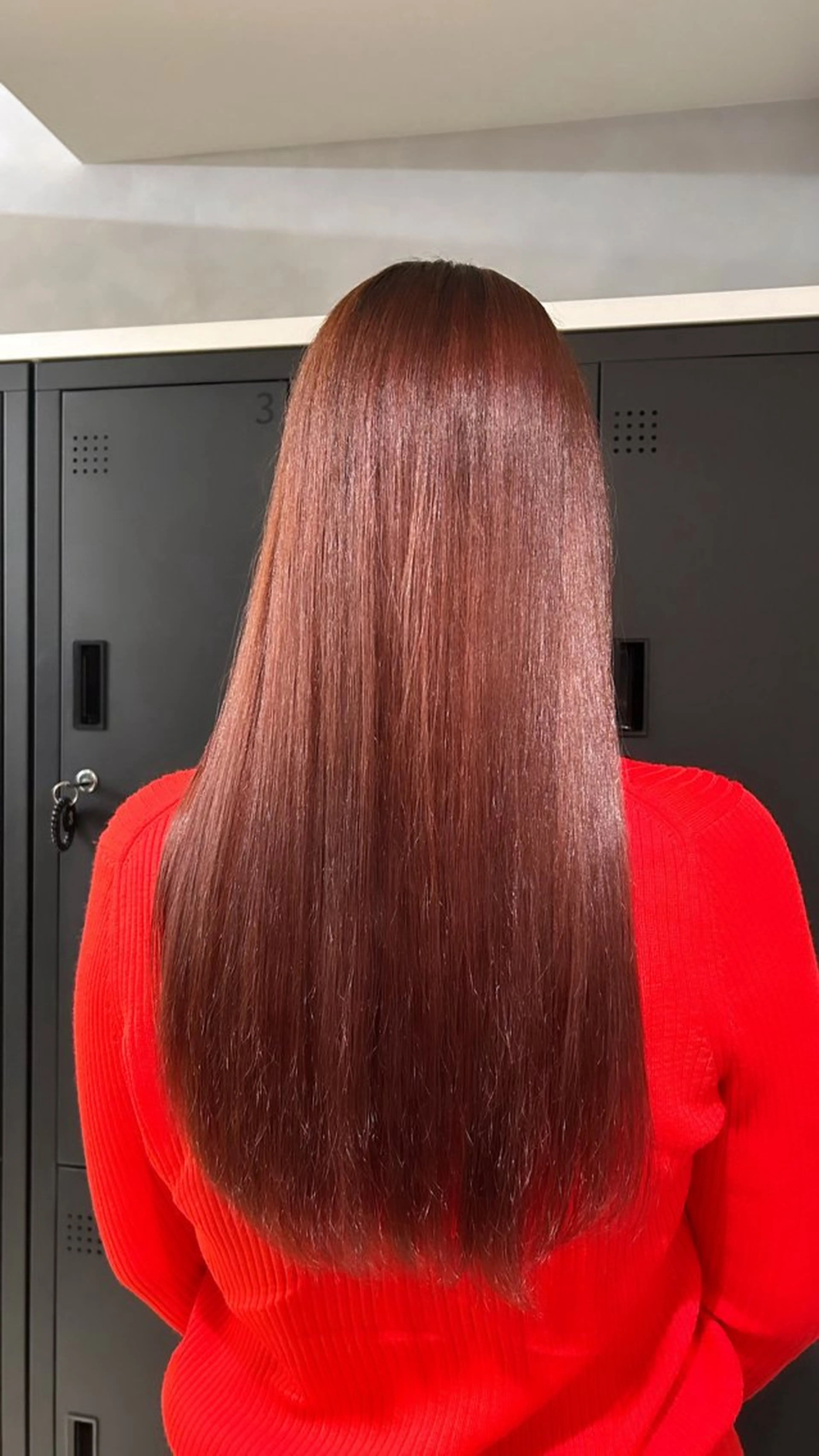 ロング パーマ 髪質改善 縮毛矯正 ストレートパーマ カット 縮毛矯正 諸井 芽のヘアスタイル
