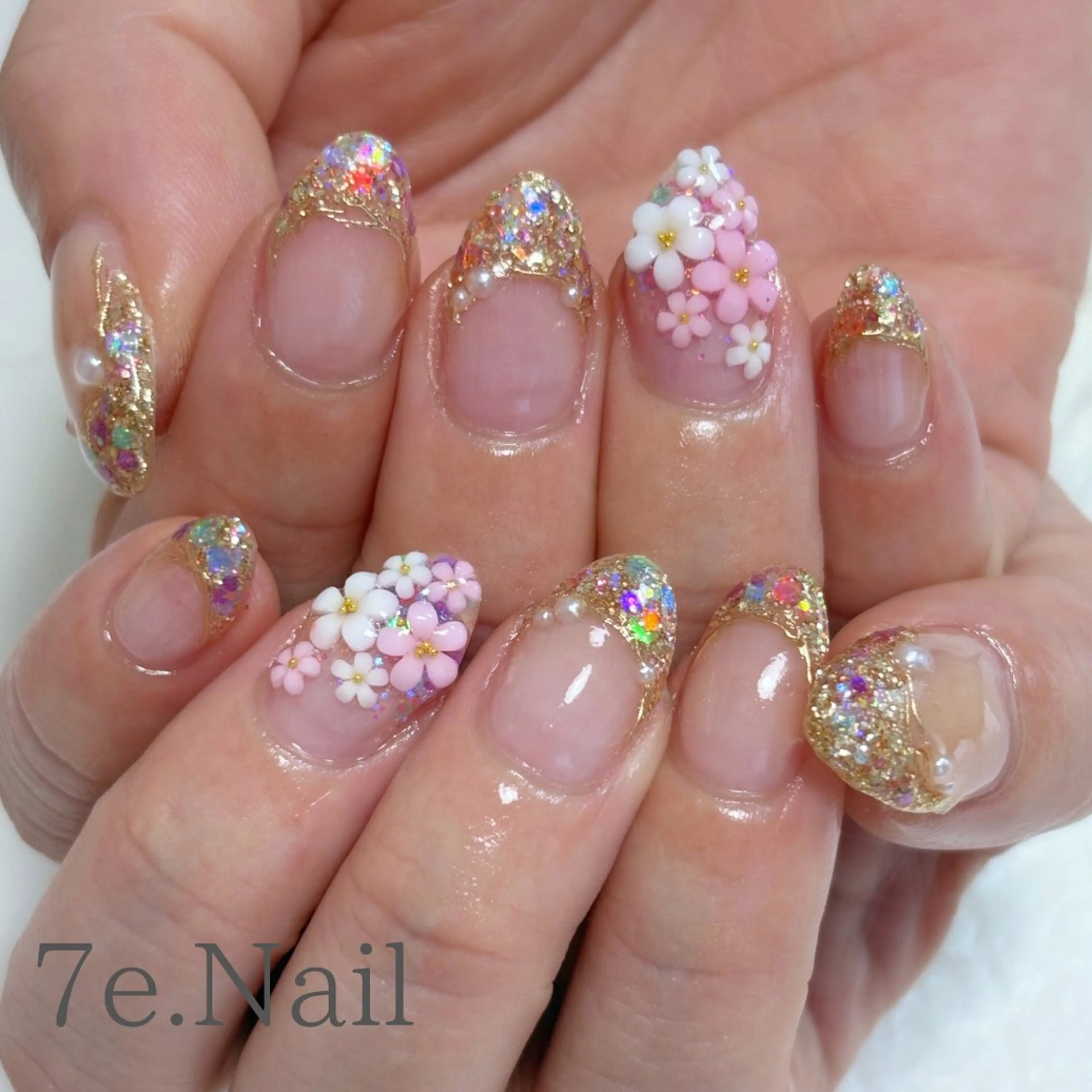 ネイル 7e. Nailのネイルデザイン