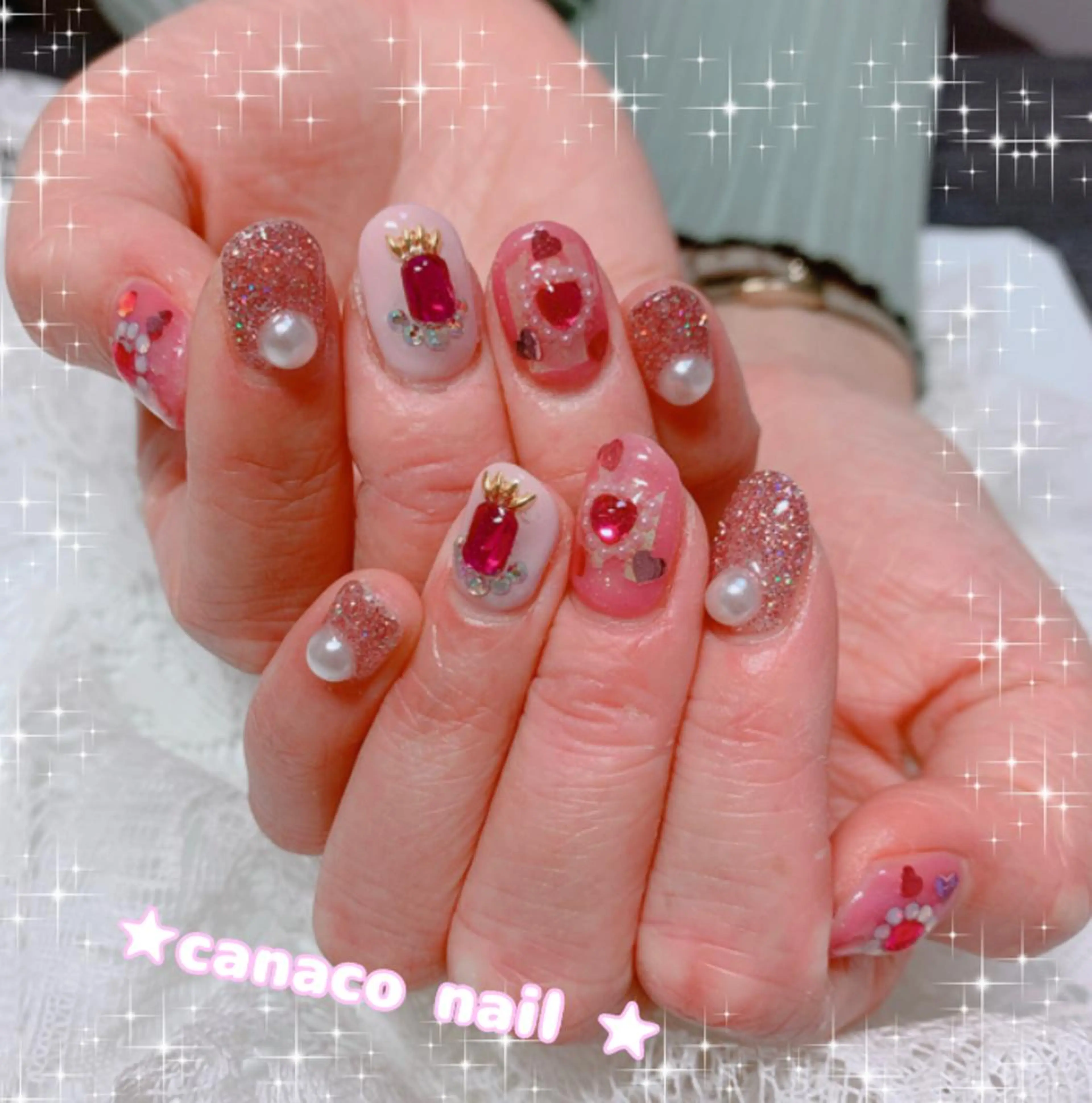 ネイル キラキラネイル ハンドネイル ハンドケア Felice所属・ベテランネイル cnc  nailのネイルデザイン