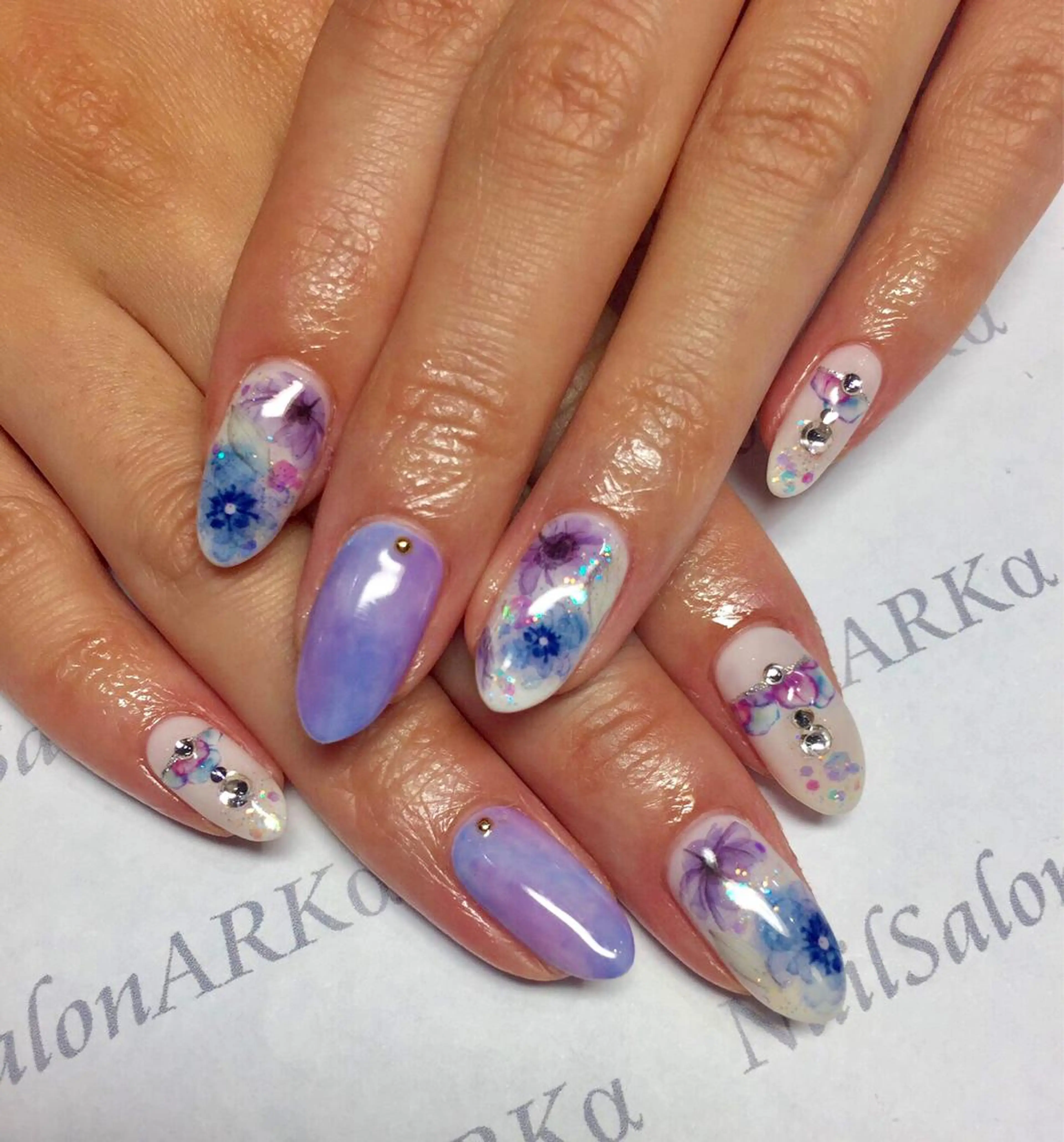 ネイル Nailsalon ARKαのネイルデザイン