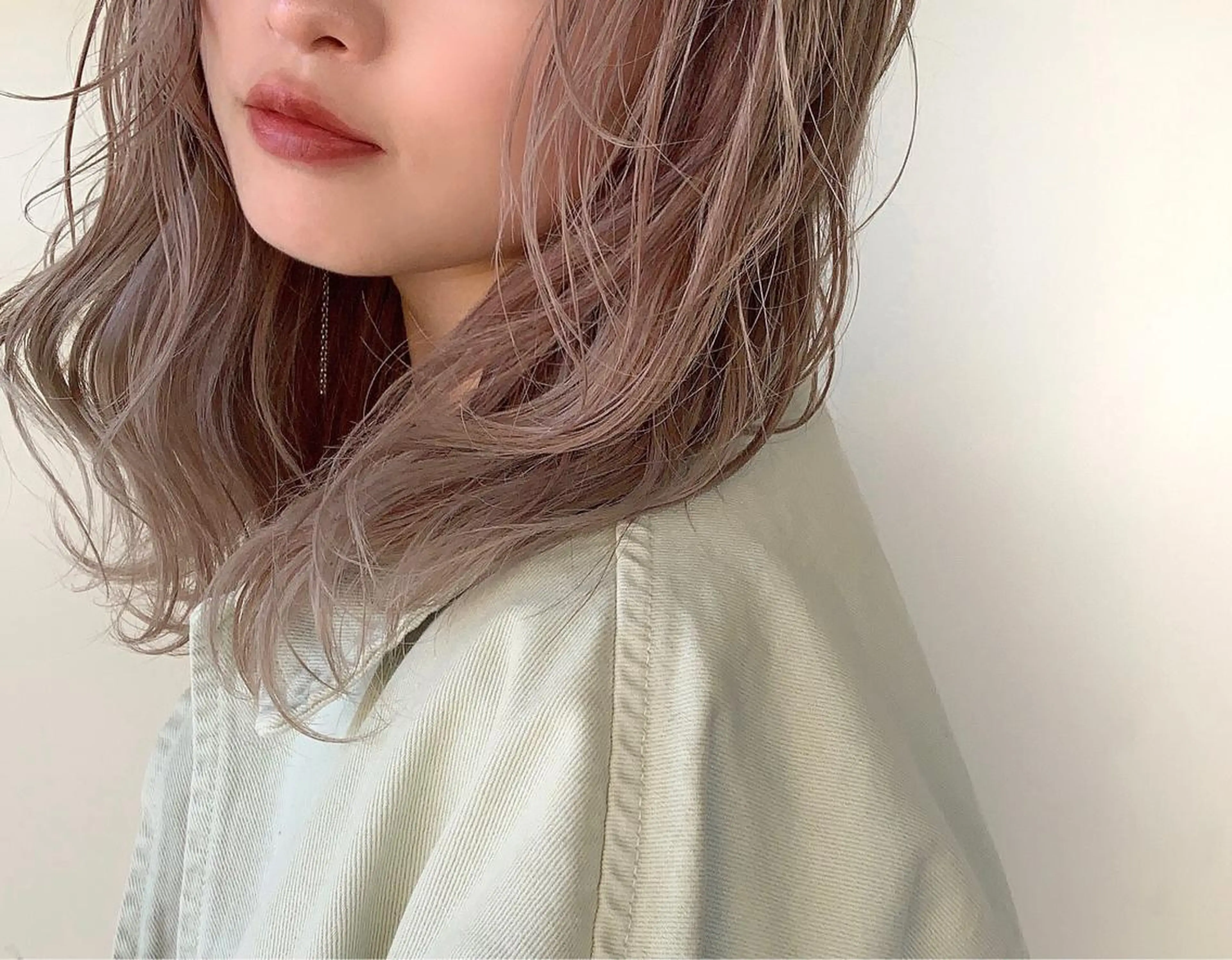 ミディアム 金井愛華 【monolith】のヘアスタイル