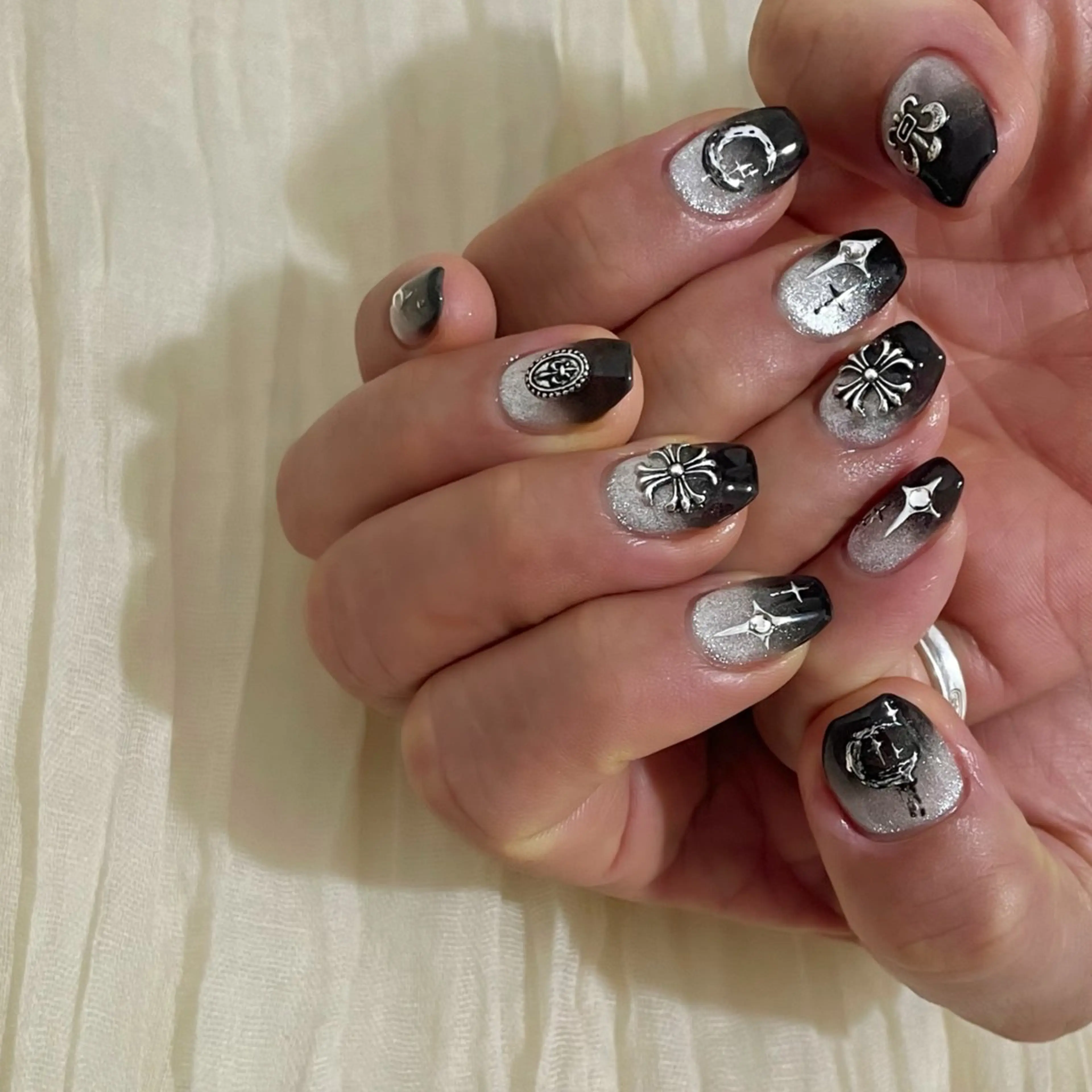 ネイル ハンドネイル ハンドケア m-nail 🌙minamiのネイルデザイン