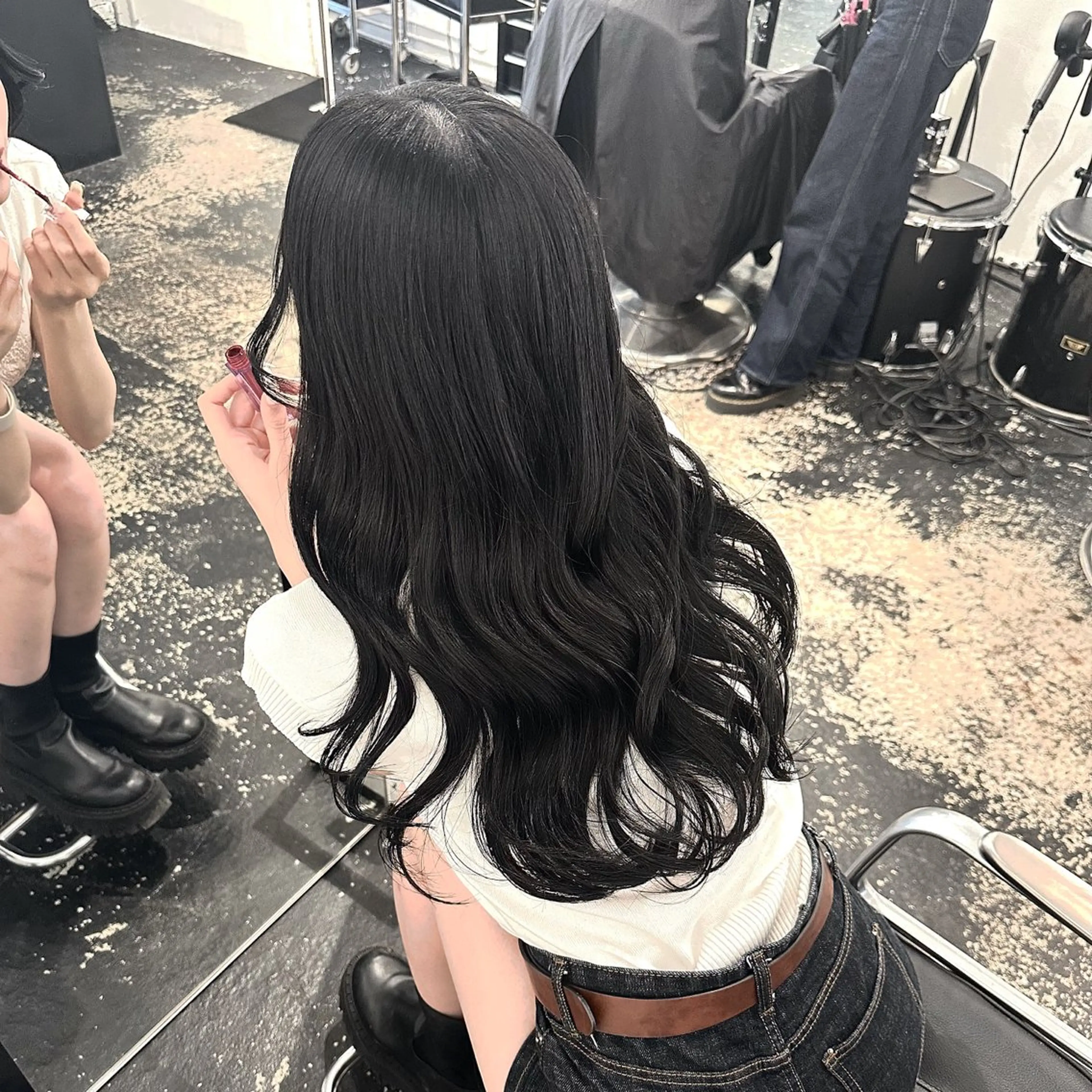 ロング カラー 黒髪 ブルーカラー ブルーブラック ヘアカラー トリートメント 🎀ミカ/レイヤー/ 韓国ヘア/原宿🎀のヘアスタイル