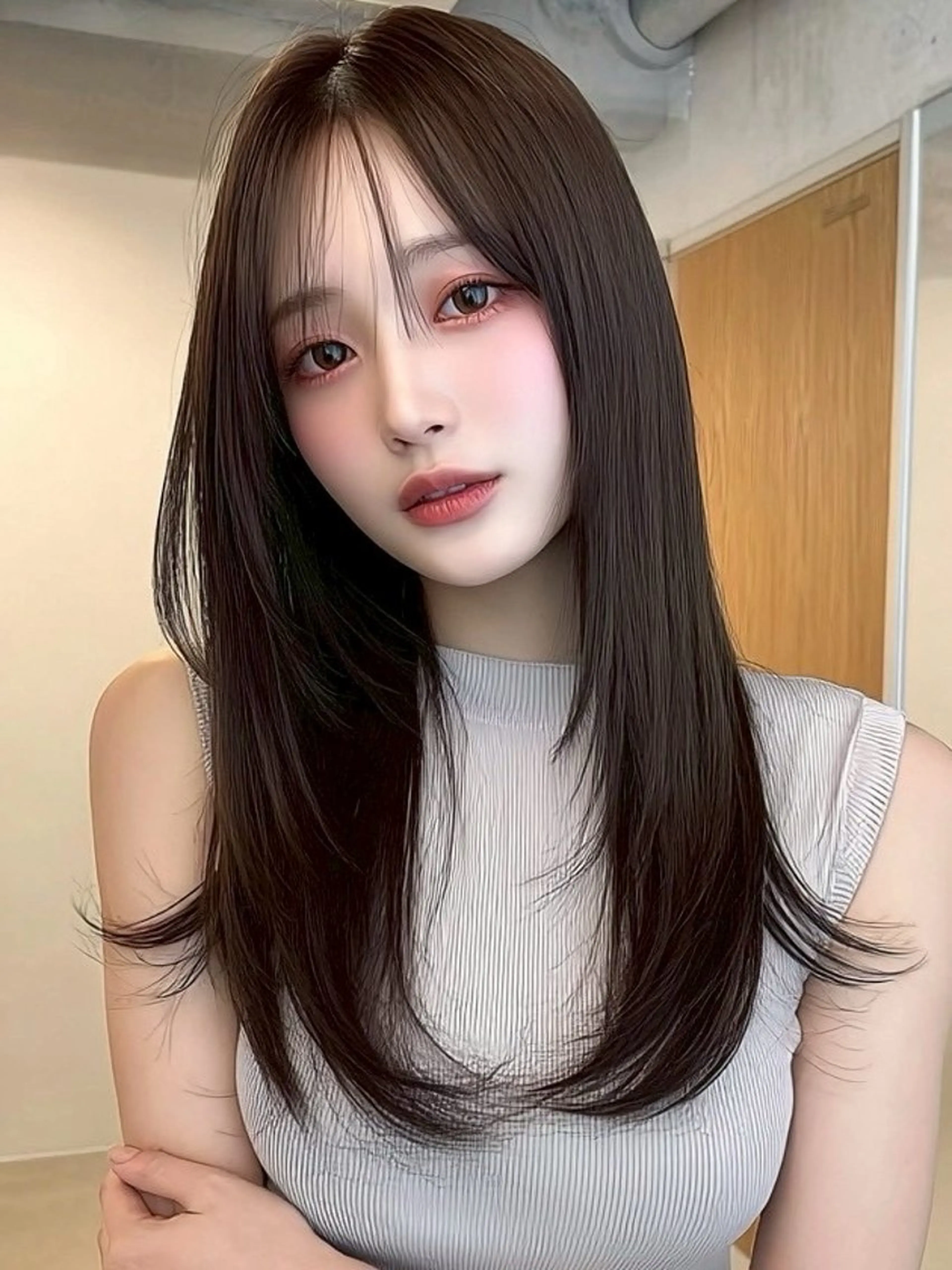 ロング カラー カット ヘアカラー トリートメント 💎透明感/韓国/ レイヤー/泉亮介💎のヘアスタイル