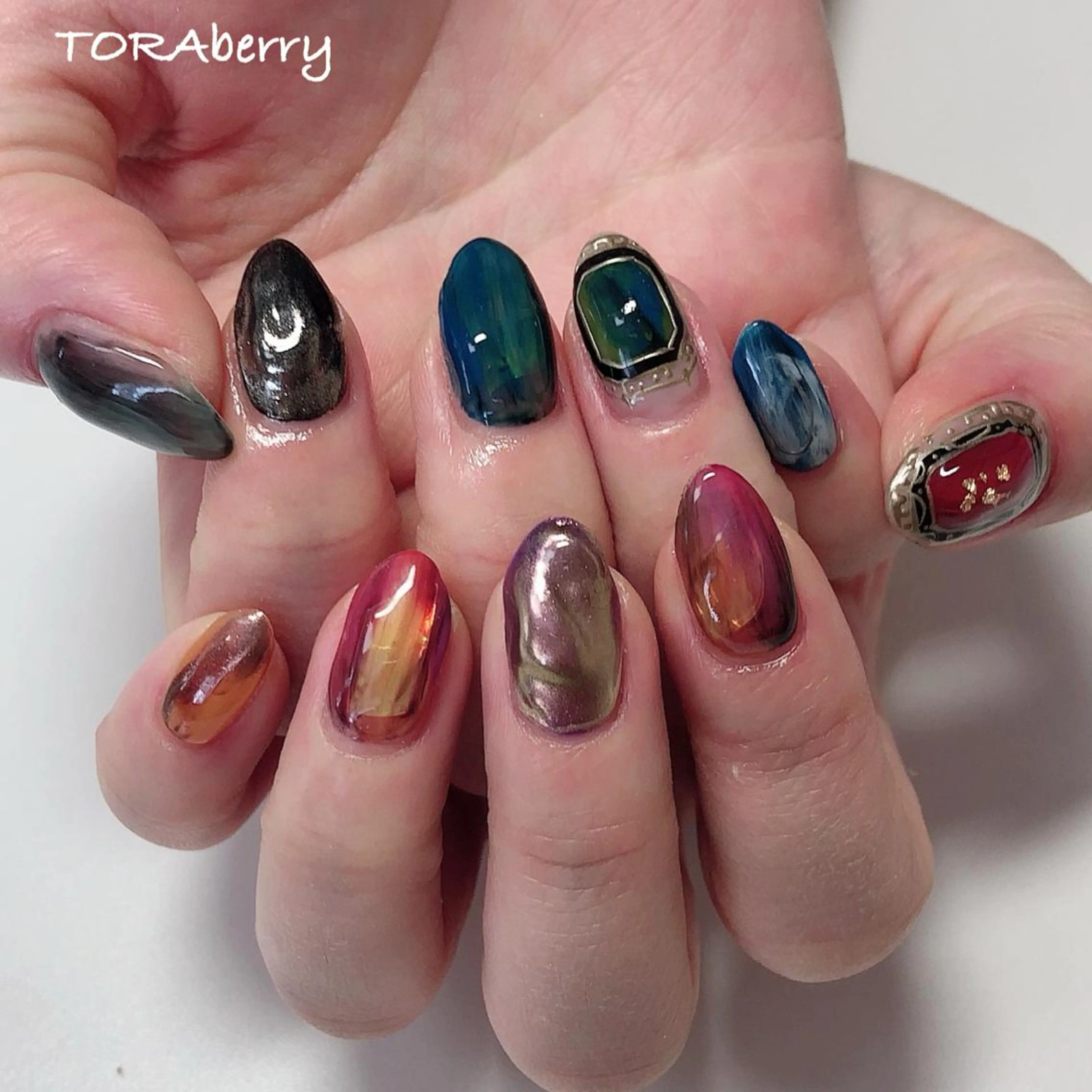 ネイル ニュアンスネイル ハンドネイル ネイリスト なつみのネイルデザイン