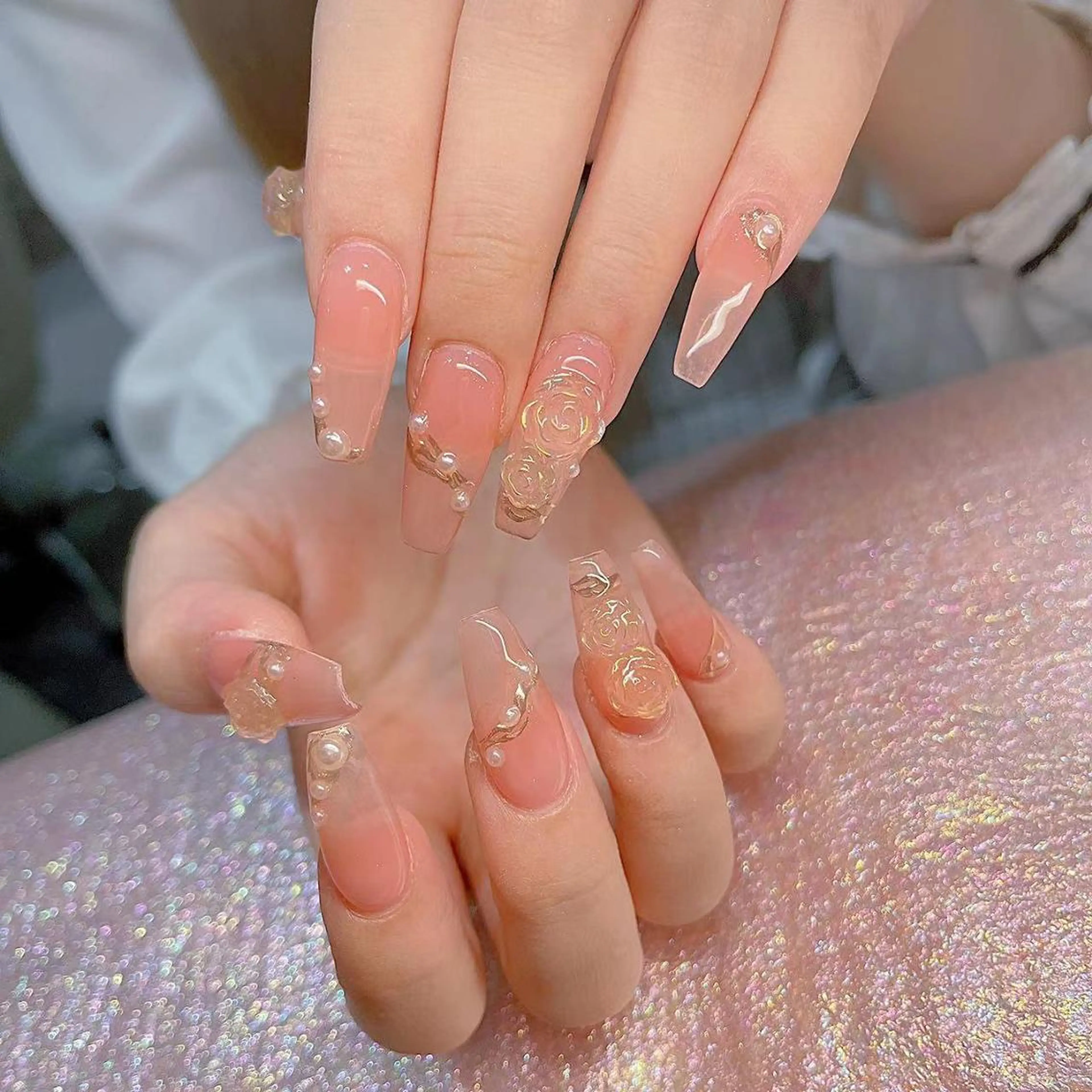 ネイル アートネイル 長さ出し ネイルチップ Queens ひなのネイルデザイン